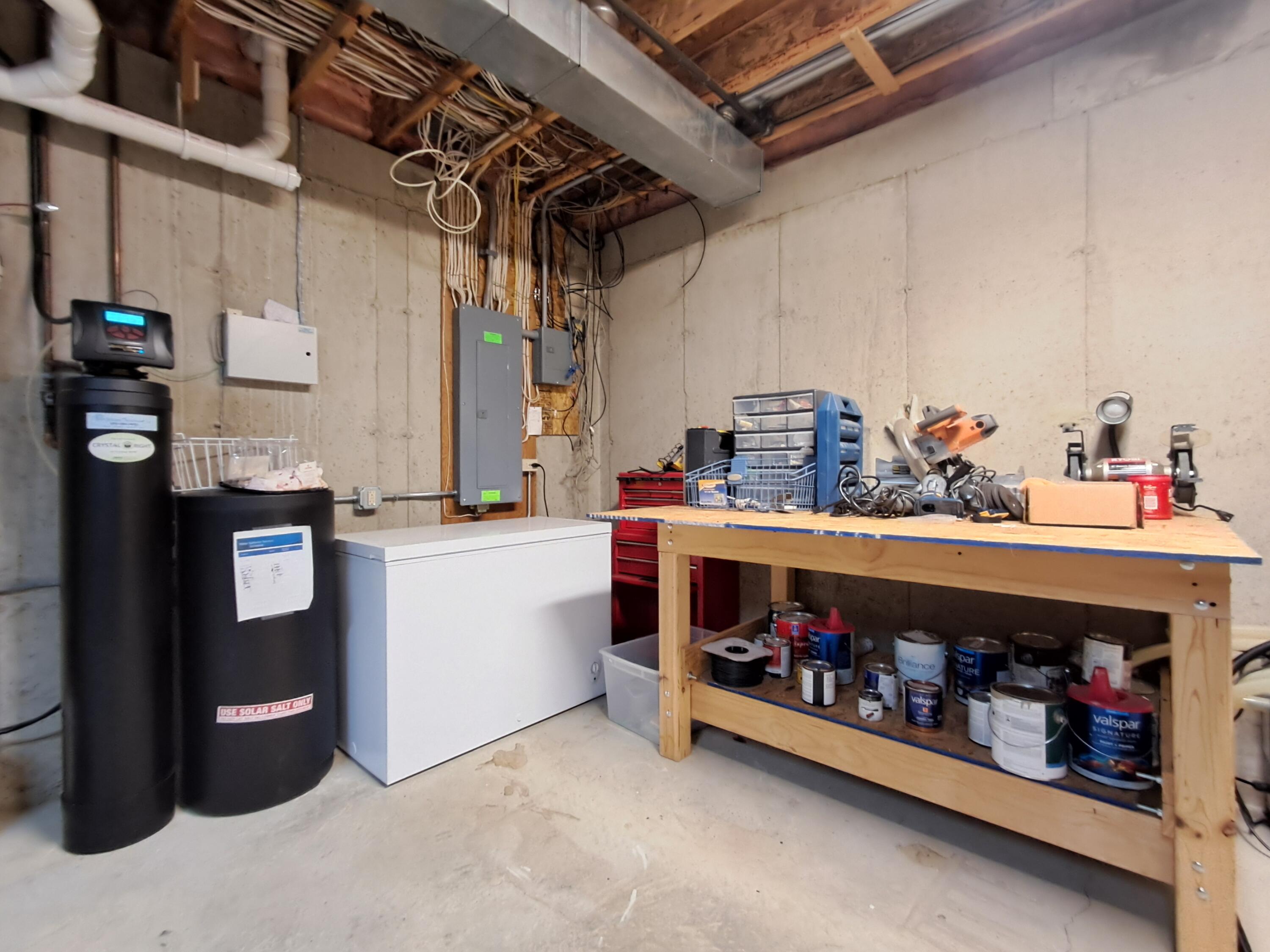 2980 Kellison Drive Kalamazoo MI 49009