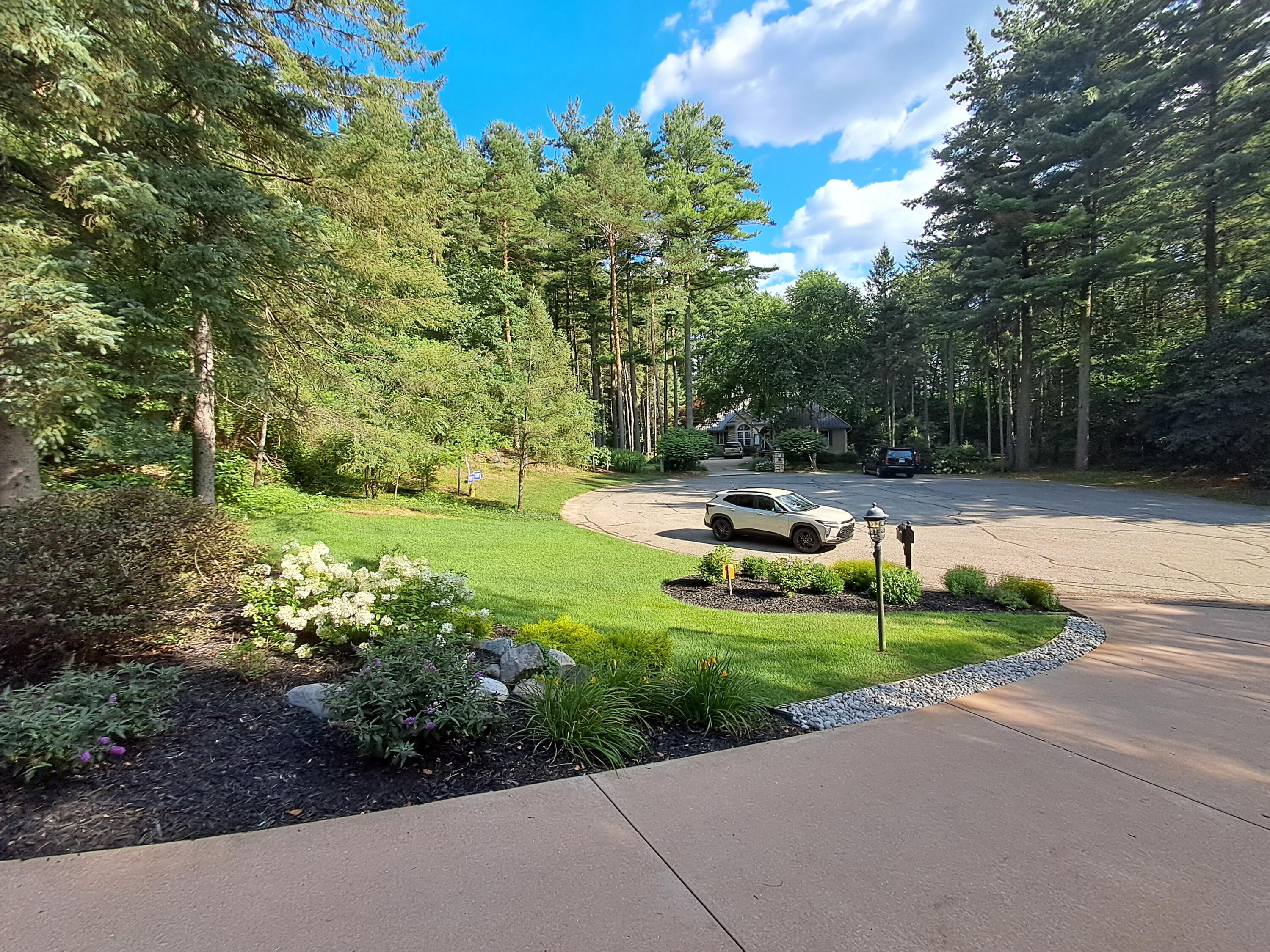 2980 Kellison Drive Kalamazoo MI 49009