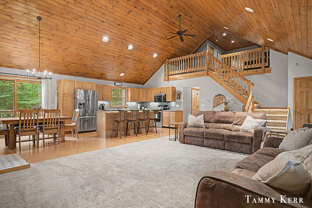 2535 52nd Street Fennville MI 49408