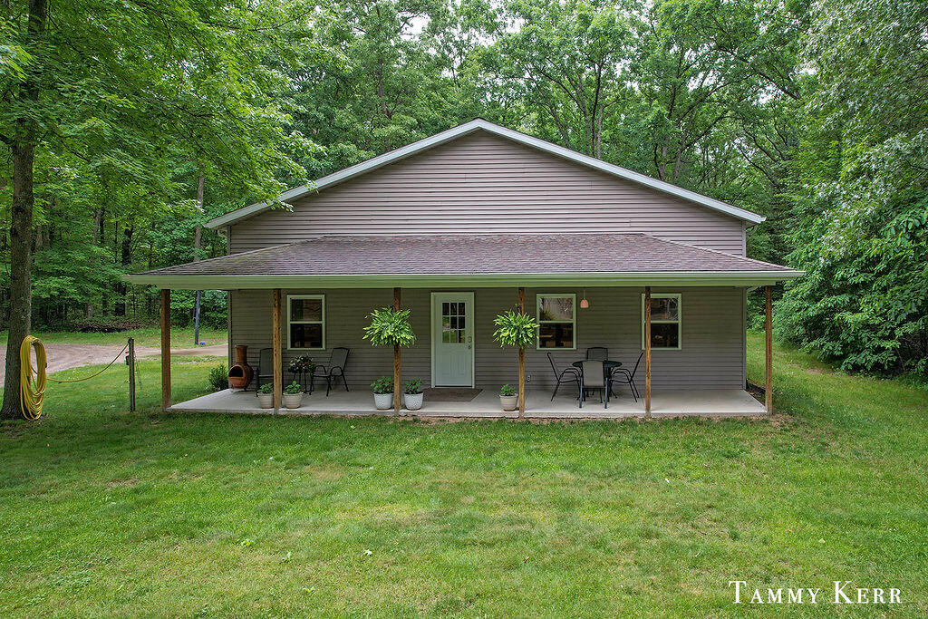 2535 52nd Street Fennville MI 49408