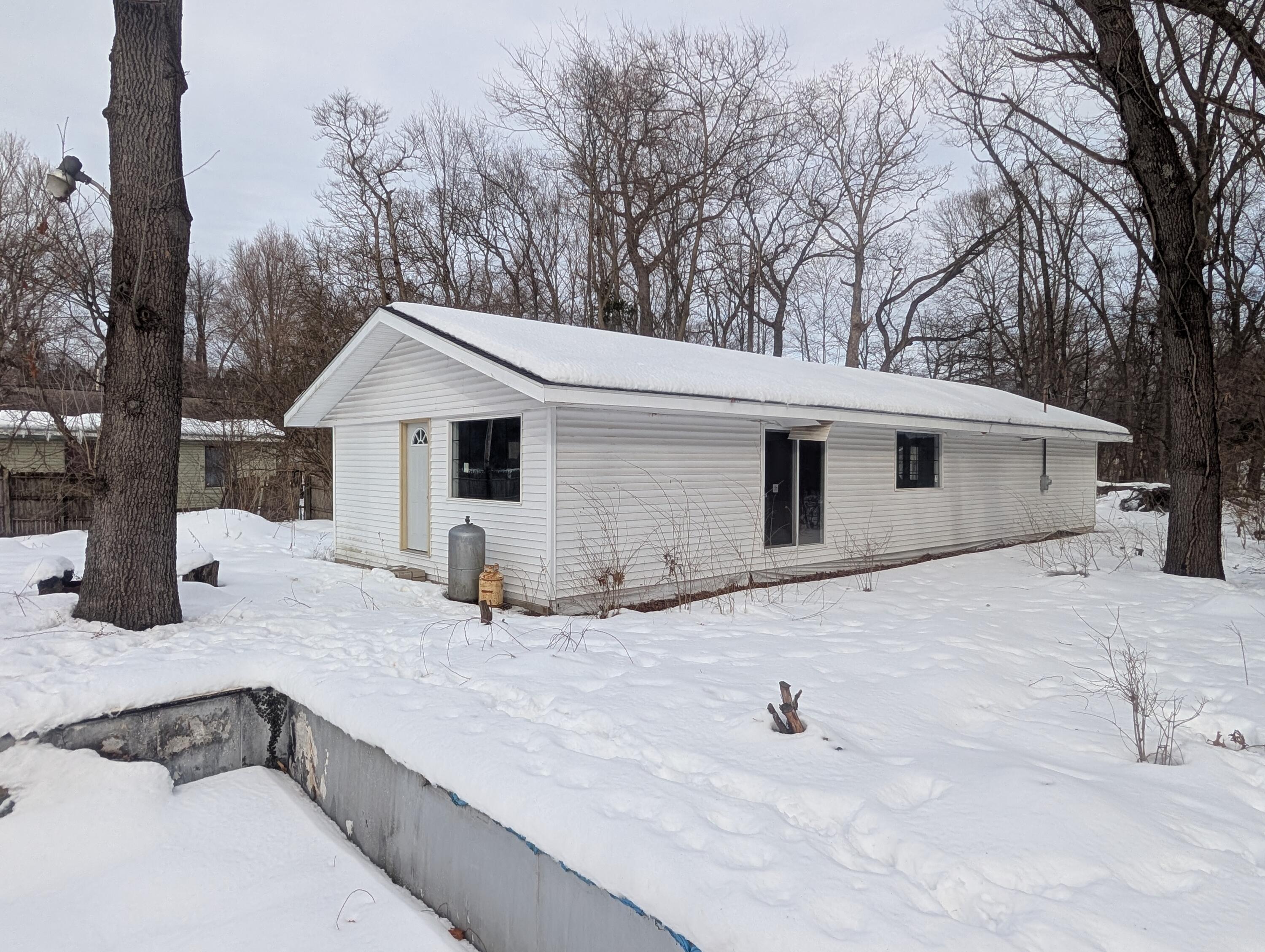 1408 Cherry Lane Niles MI 49120
