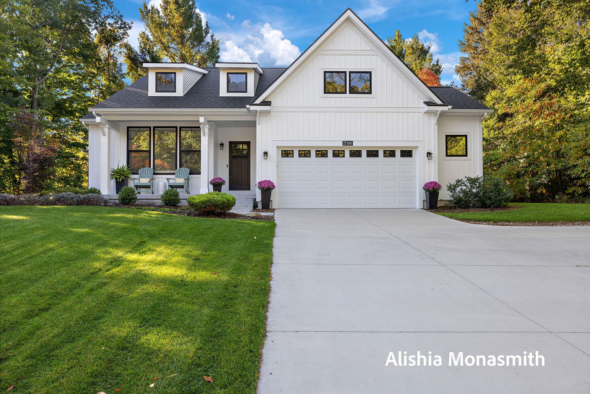 17100 Lincoln Street Grand Haven MI 49417