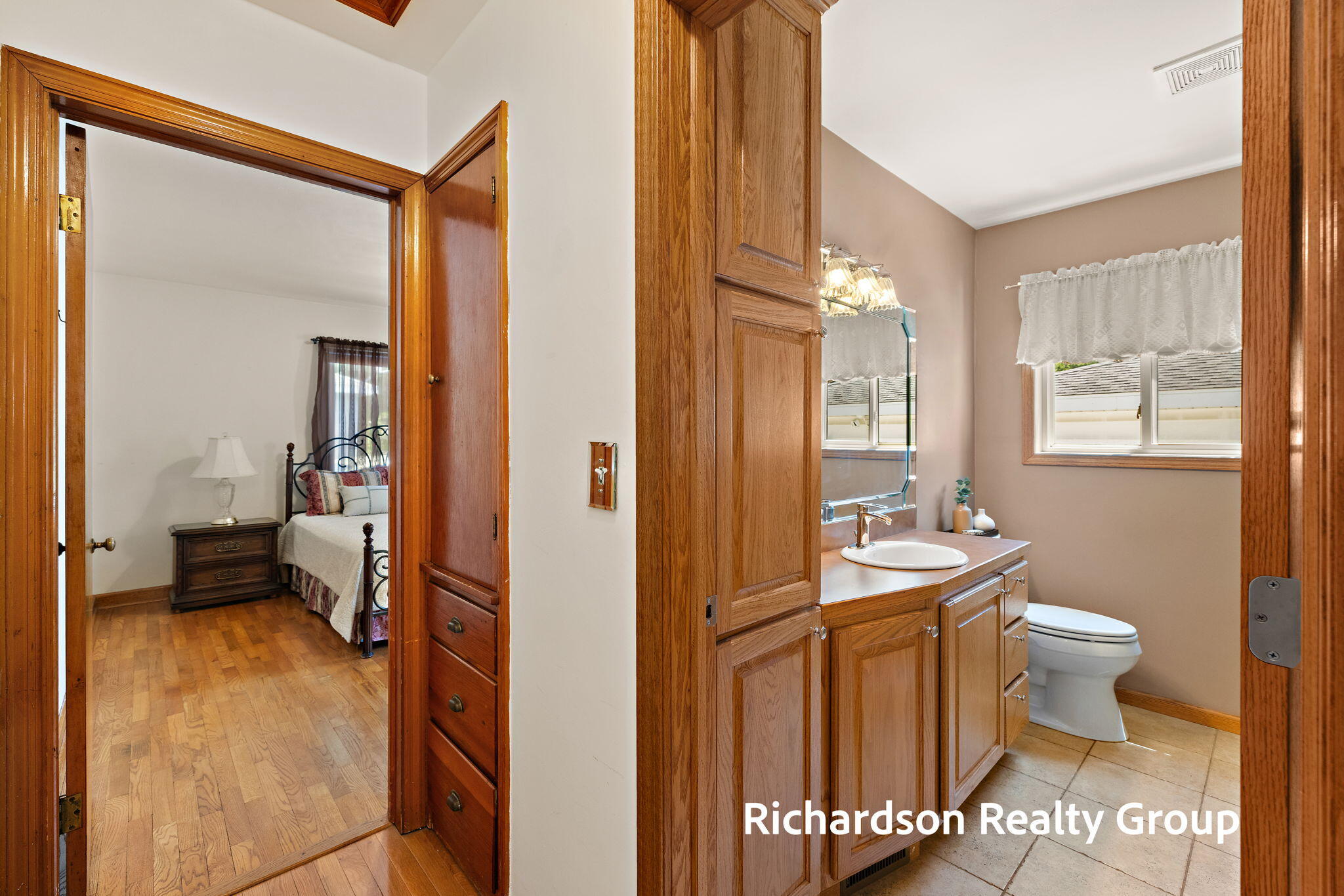 1702 Waverly Avenue Grand Haven MI 49417
