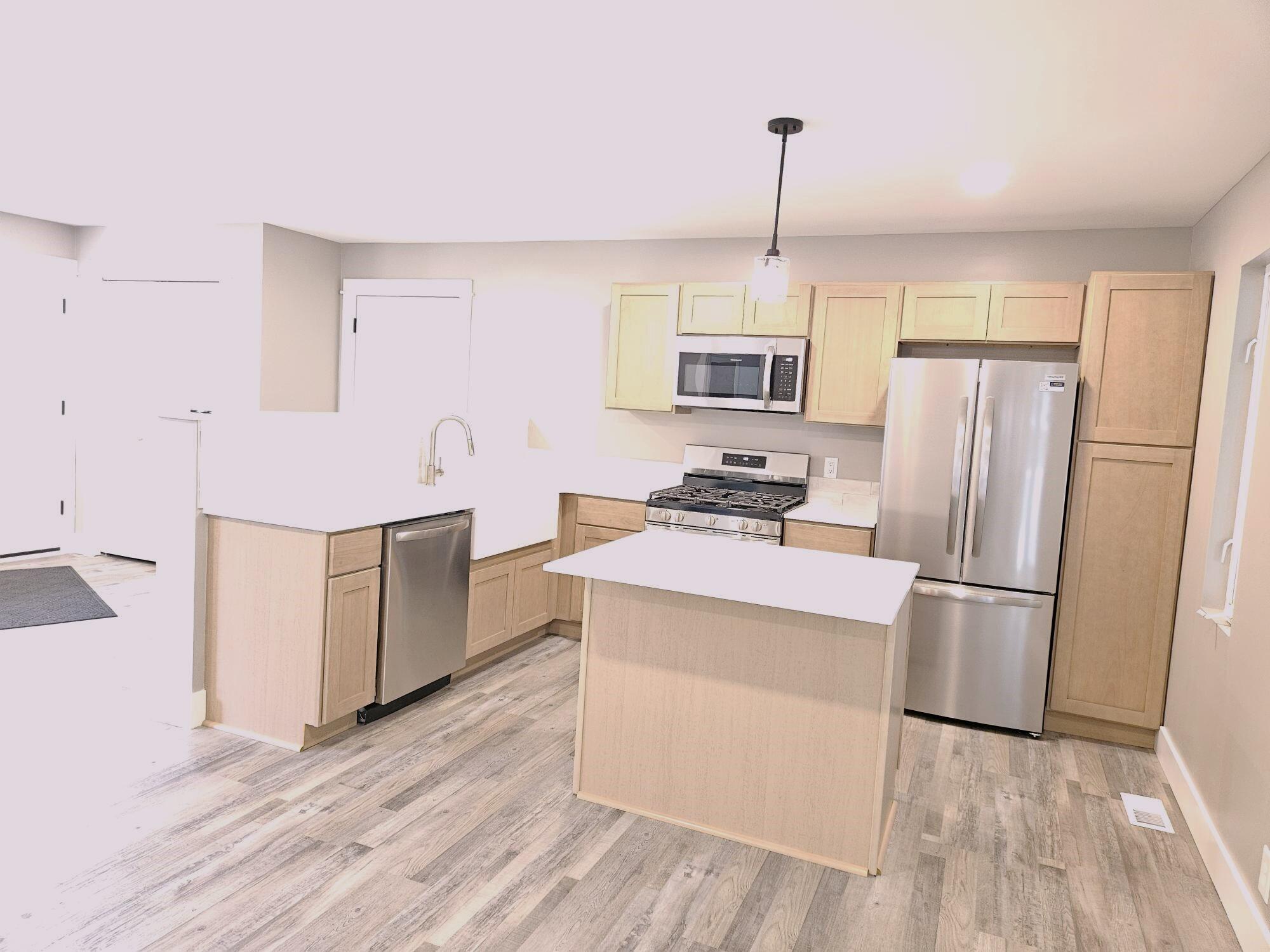 533 Seminole Road Muskegon MI 49444