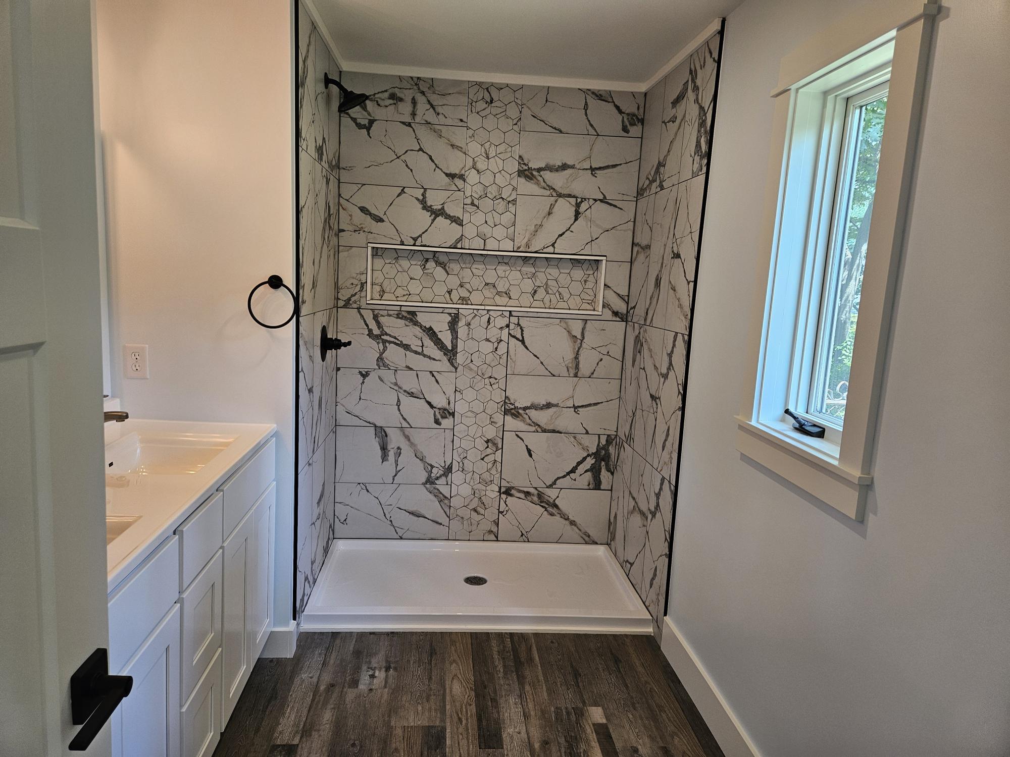 533 Seminole Road Muskegon MI 49444