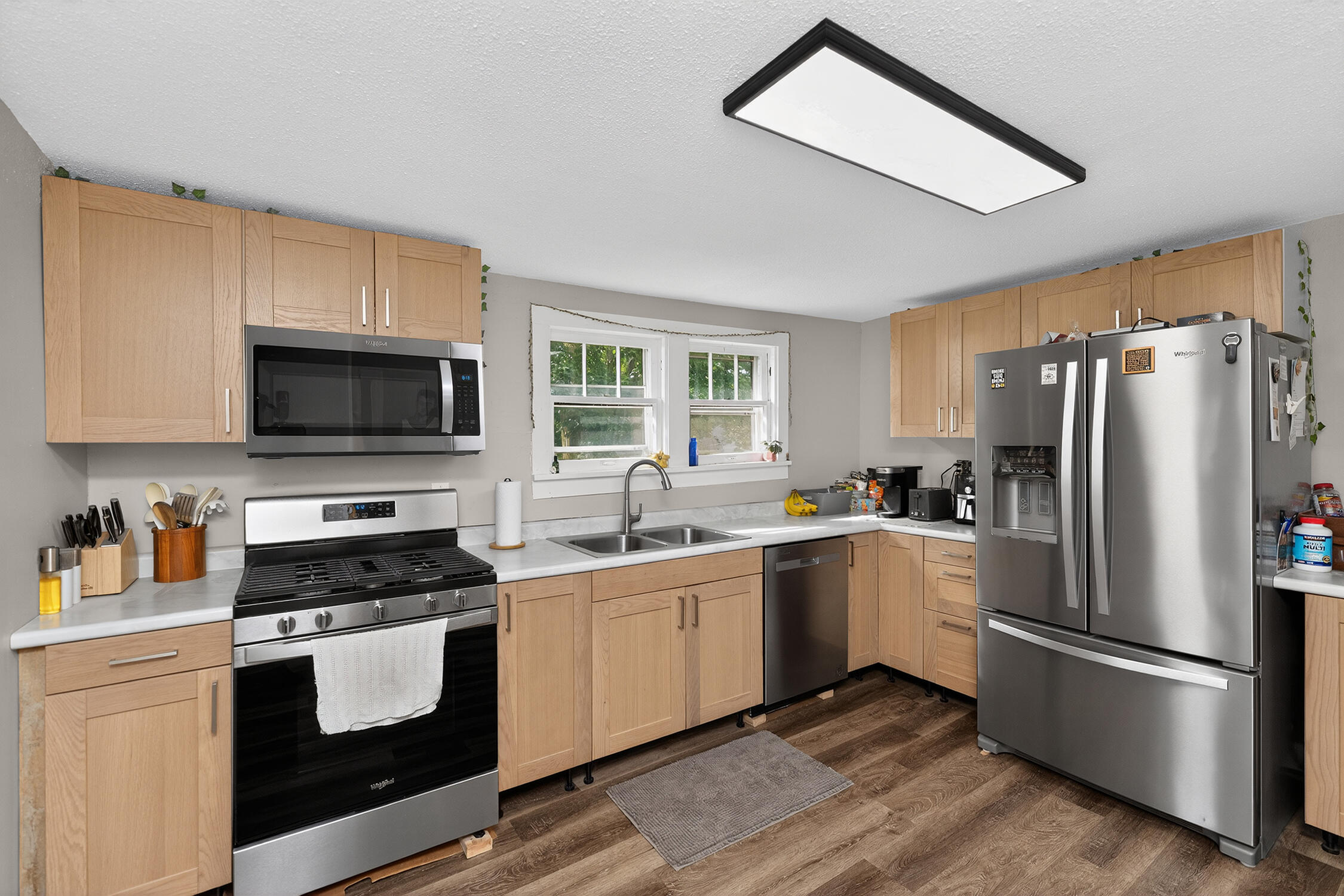 123 Hilltop Lane Cassopolis MI 49031