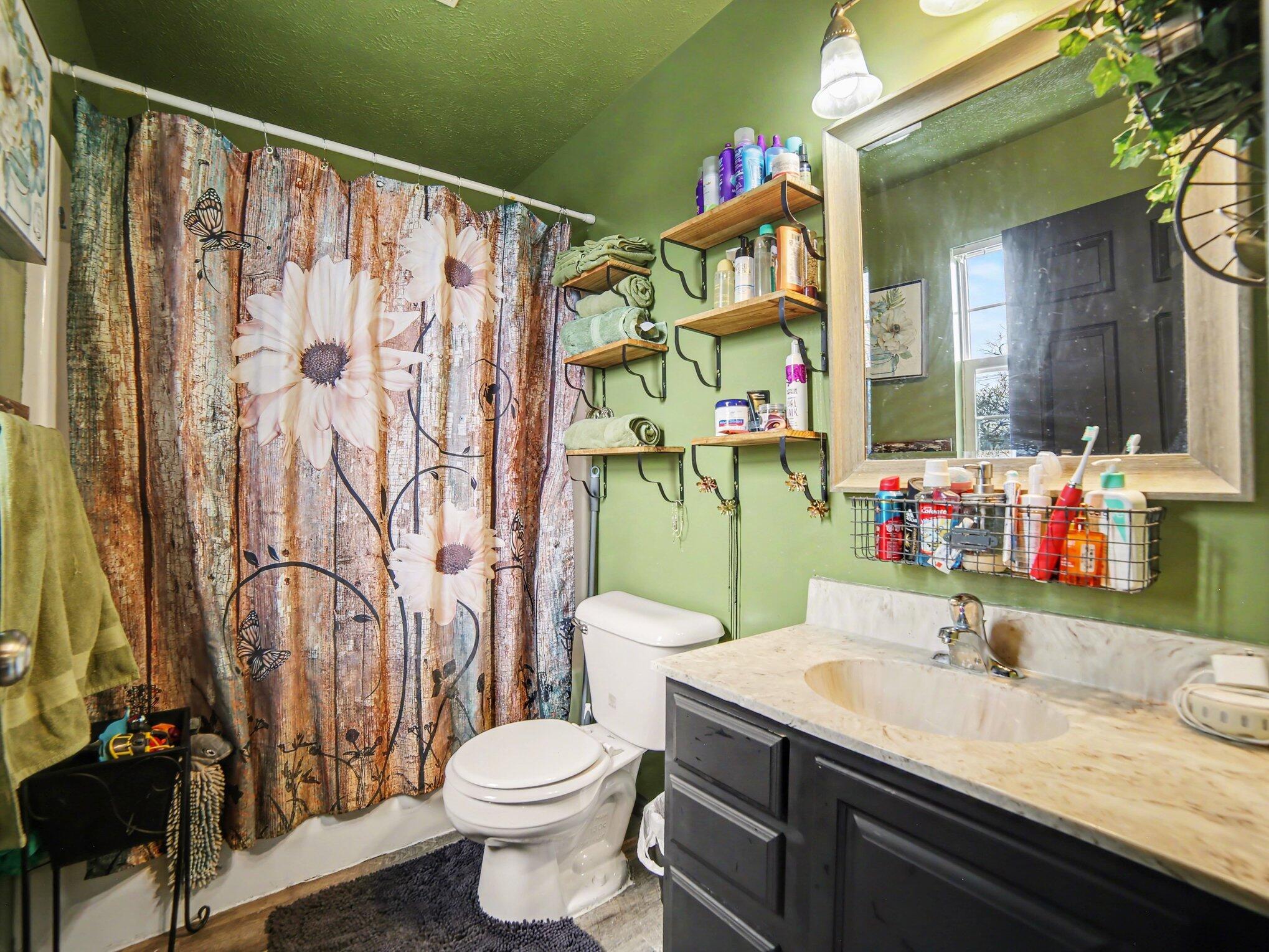 280 Iona Avenue Muskegon MI 49442