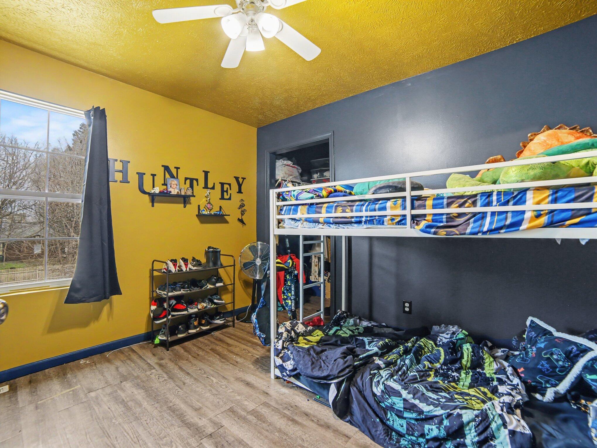 280 Iona Avenue Muskegon MI 49442