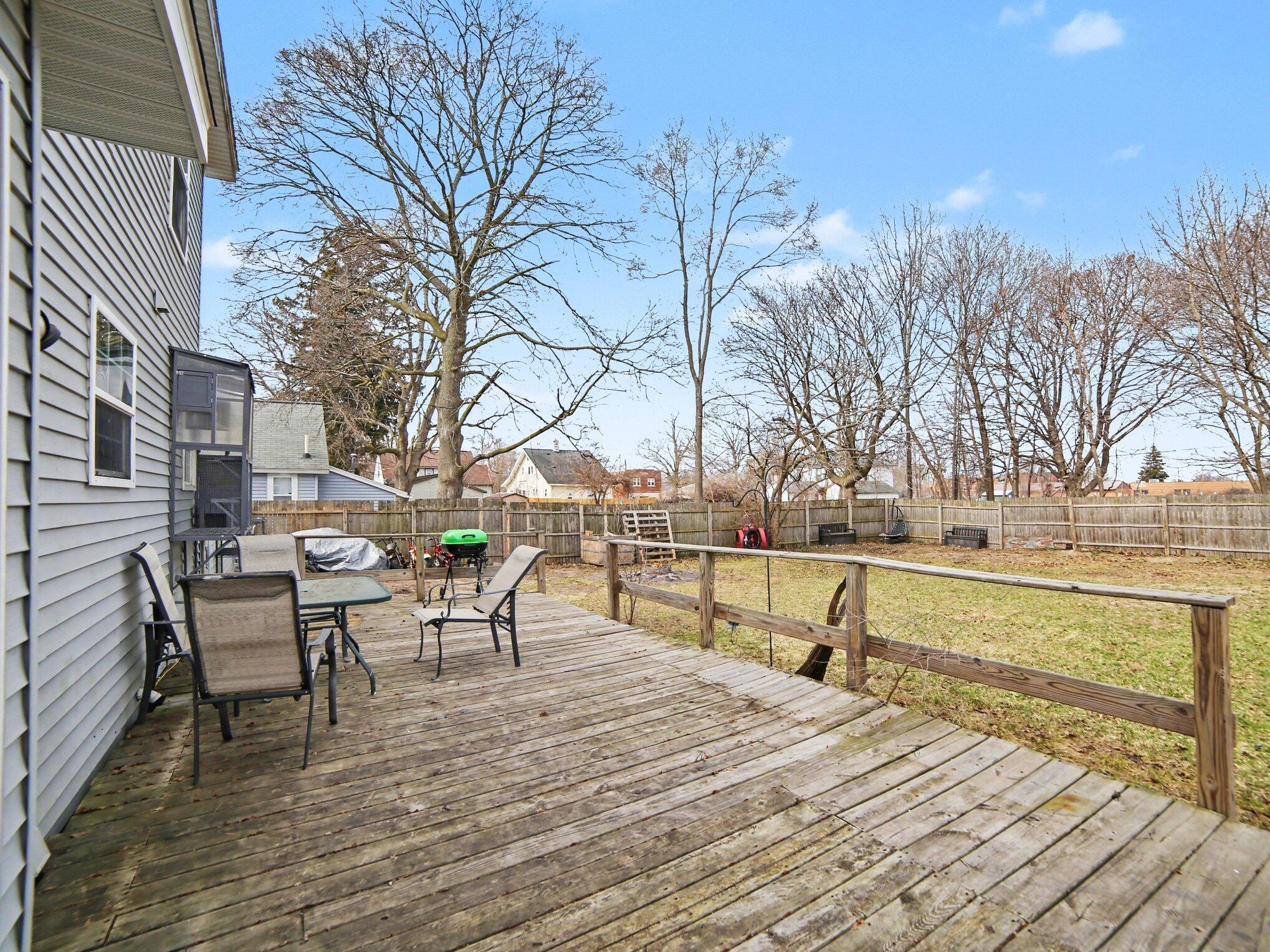 280 Iona Avenue Muskegon MI 49442