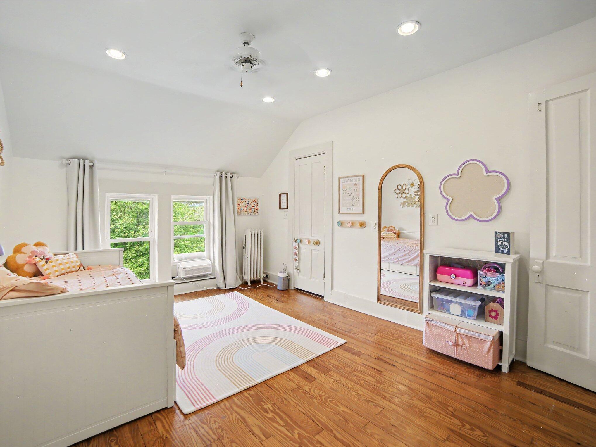 302 E Court Street Ludington MI 49431