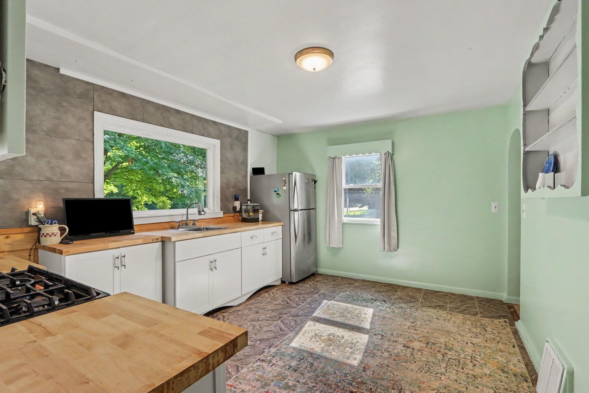 6935 Ravine Road Kalamazoo MI 49009