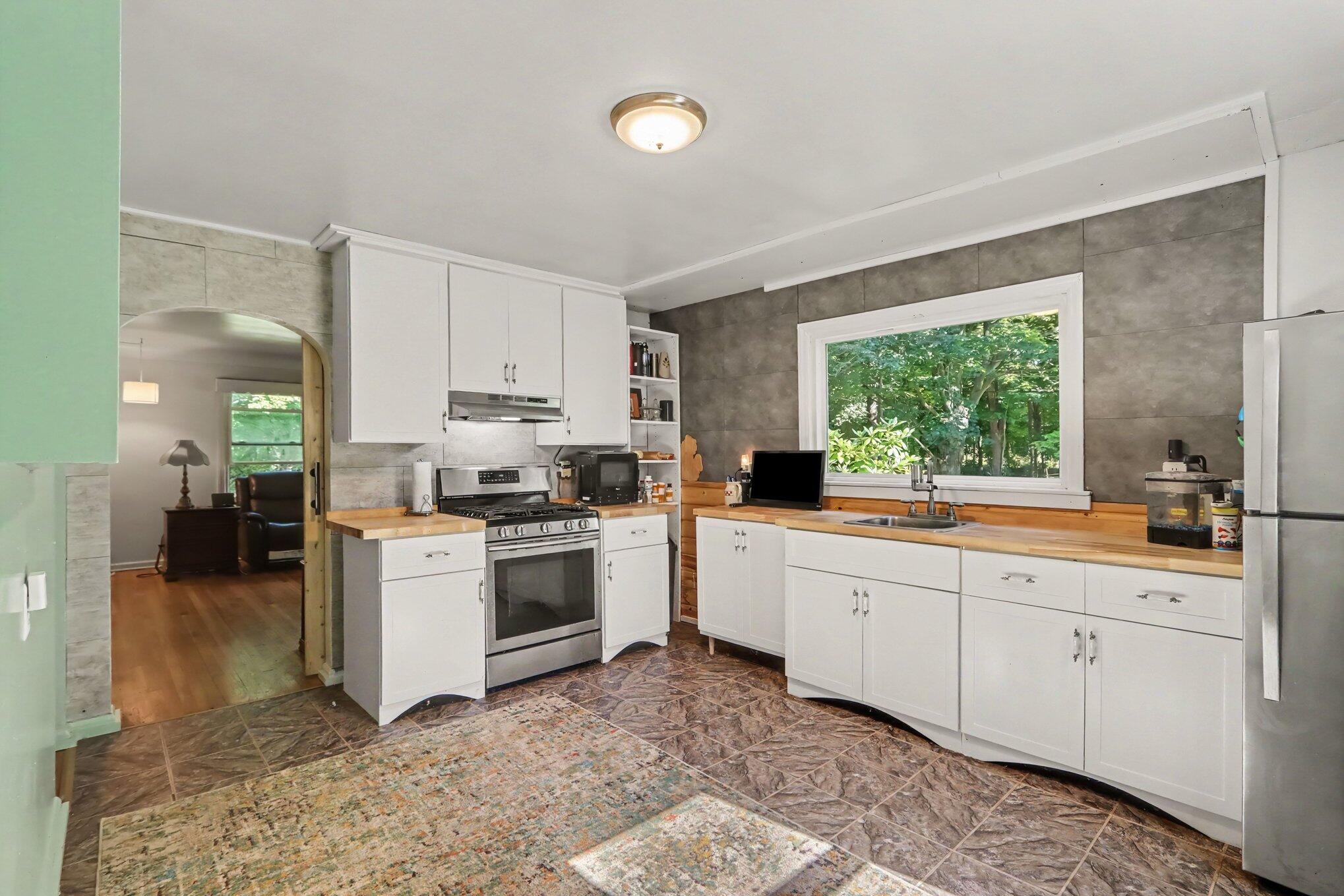 6935 Ravine Road Kalamazoo MI 49009