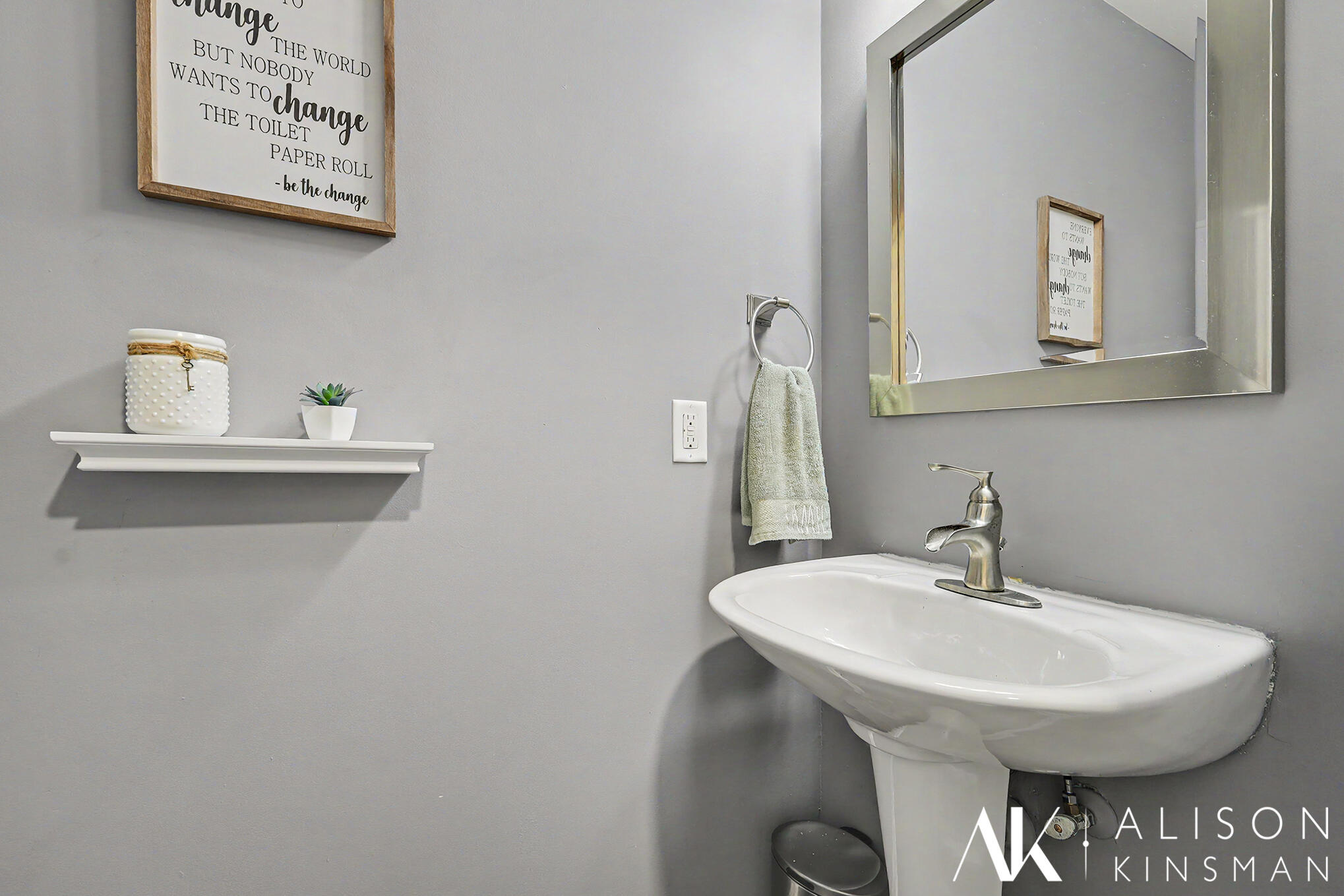 4238 Arlet Court SE Grand Rapids MI 49546