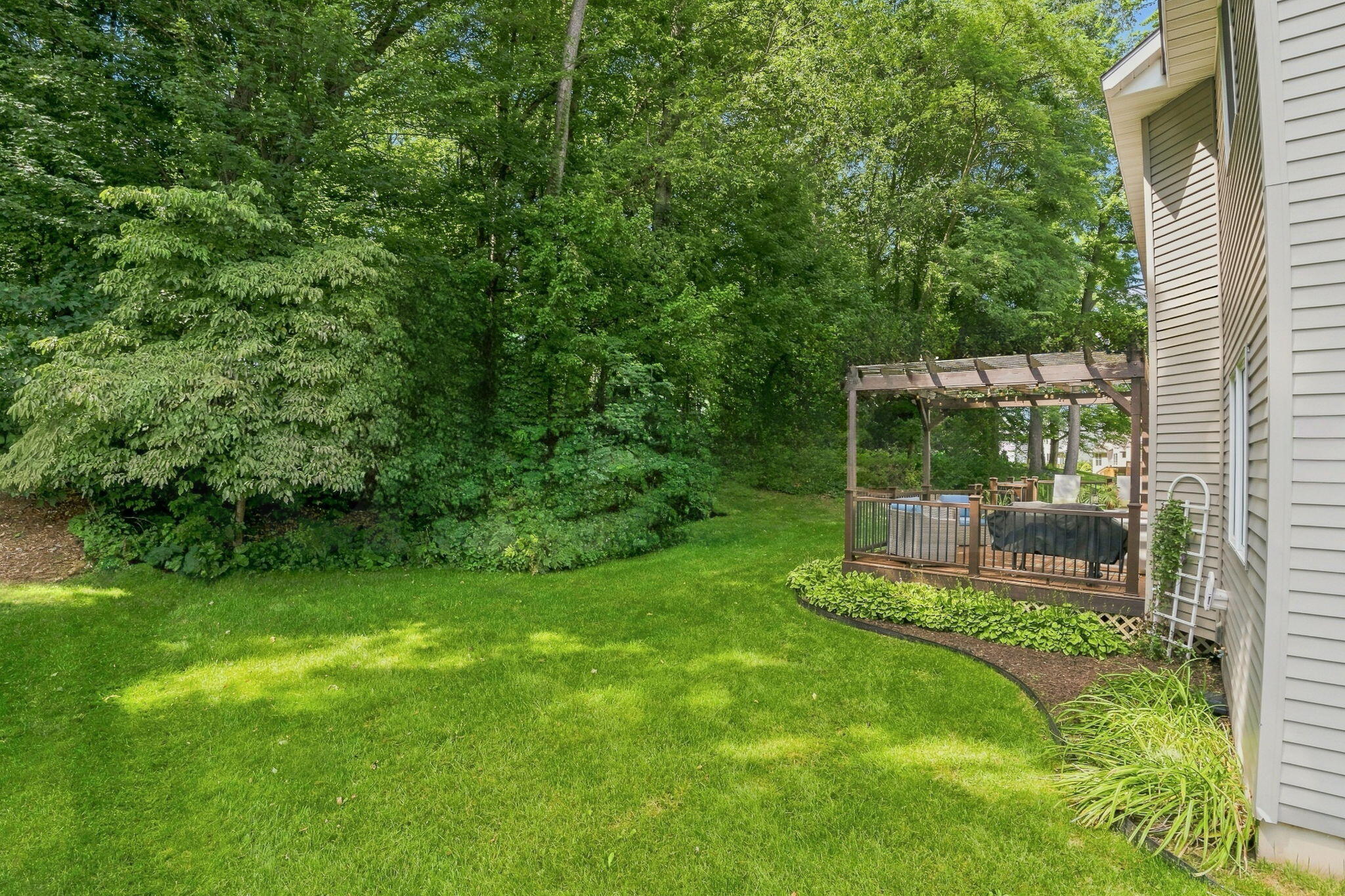 6274 Miramonte Drive NE Rockford MI 49341