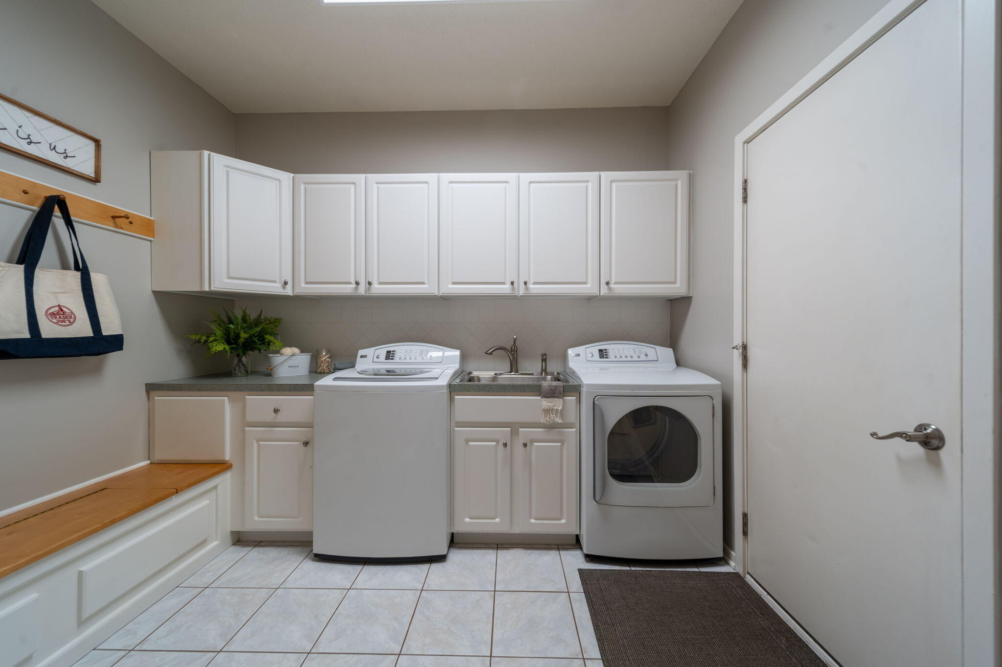 6274 Miramonte Drive NE Rockford MI 49341