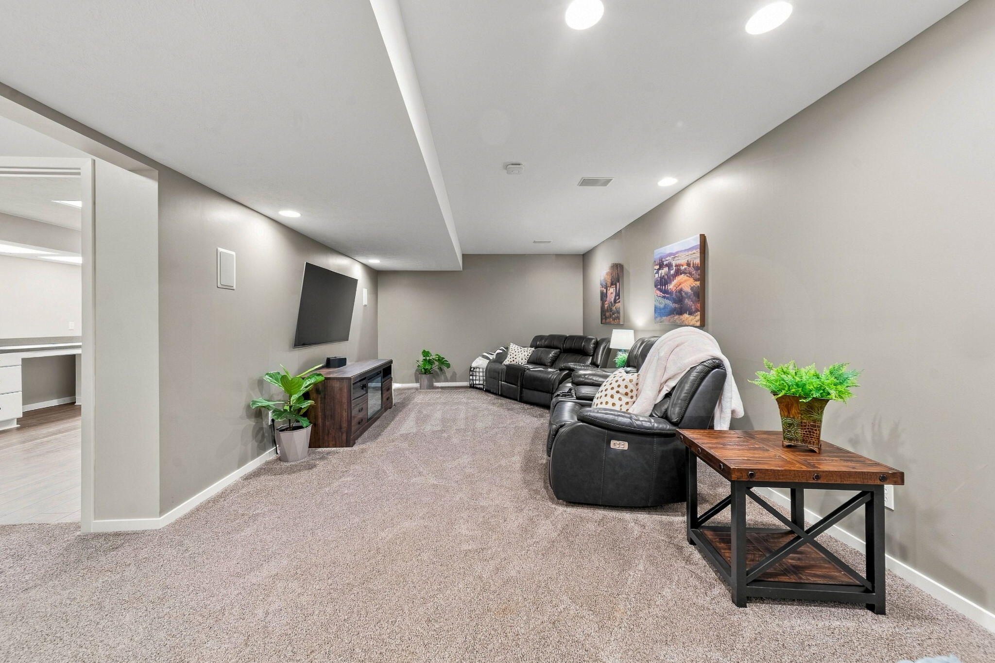 6274 Miramonte Drive NE Rockford MI 49341