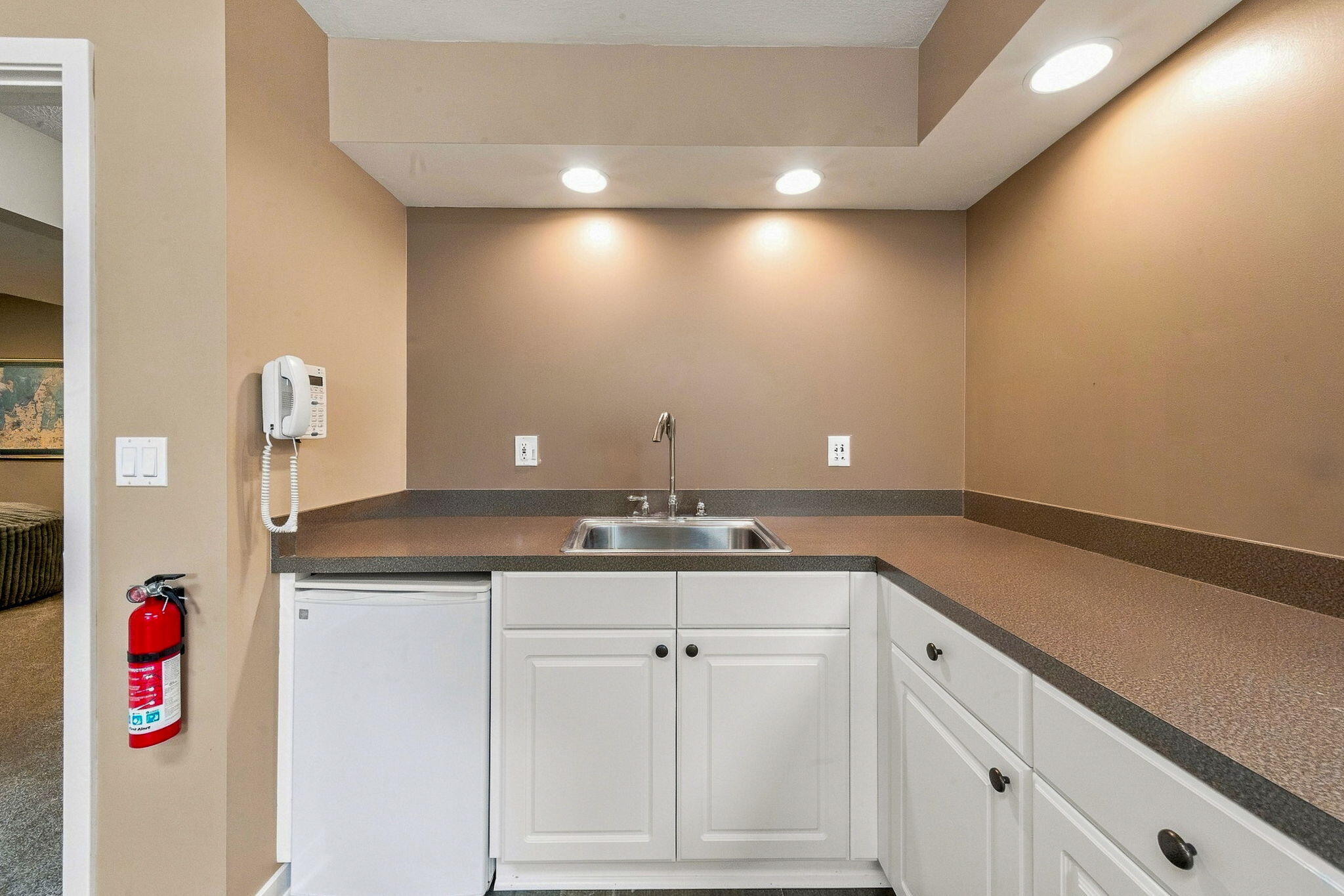6274 Miramonte Drive NE Rockford MI 49341