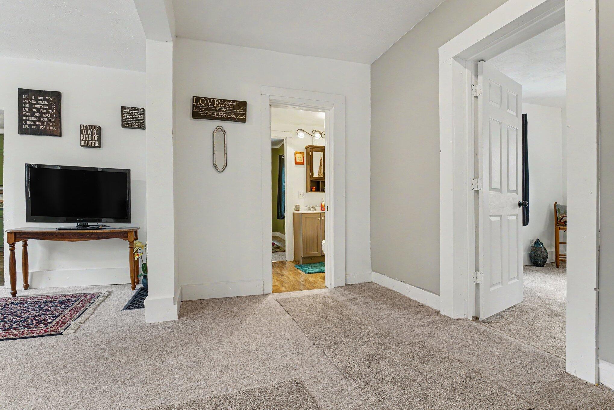 212 S Lowe Street Dowagiac MI 49047