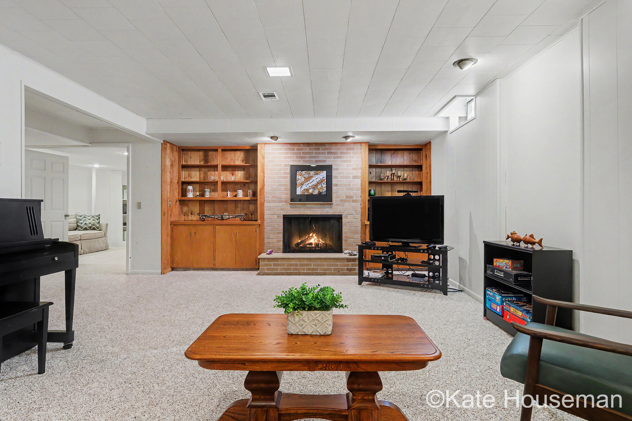 2121 East Shiawassee Drive SE Grand Rapids MI 49506