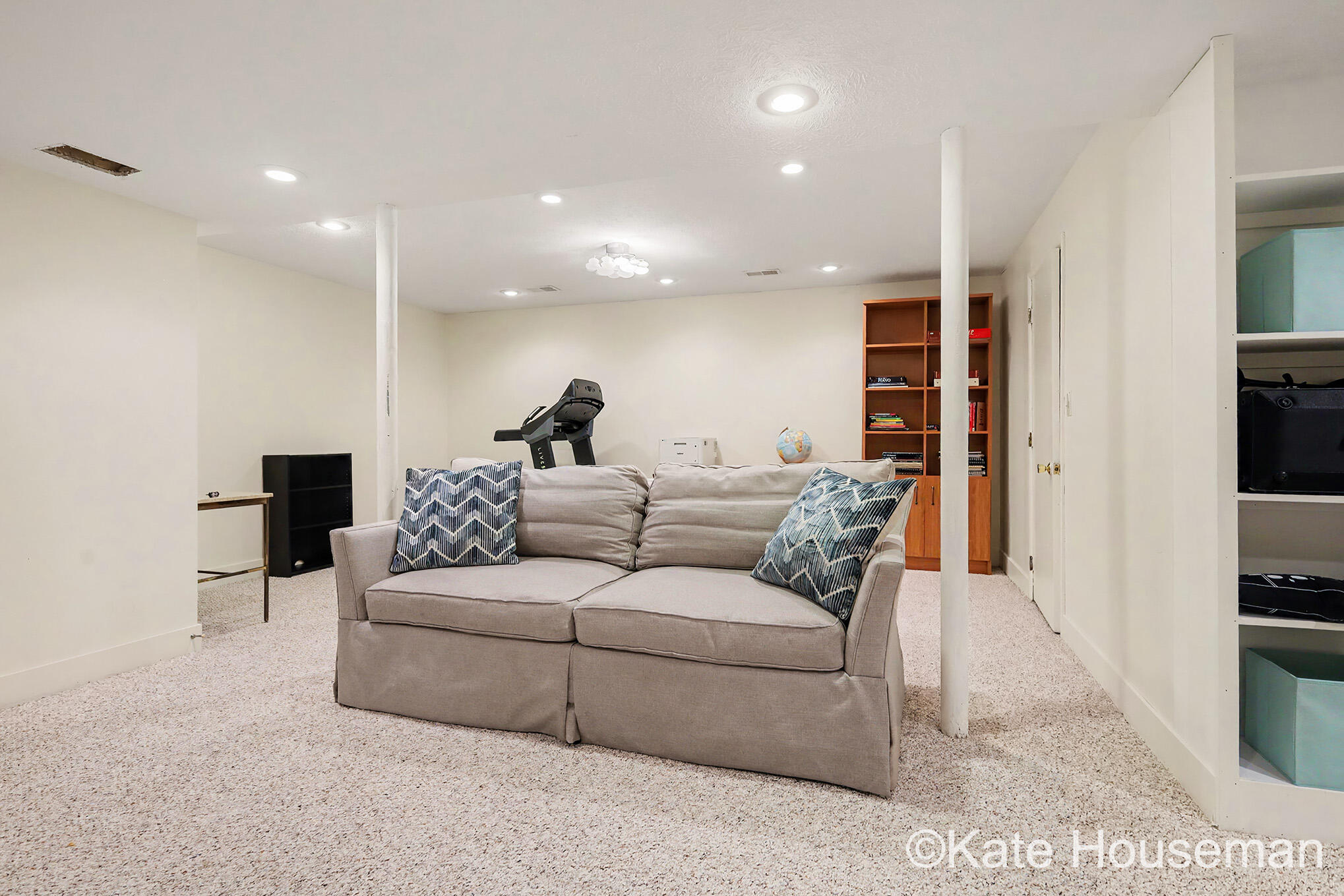 2121 East Shiawassee Drive SE Grand Rapids MI 49506