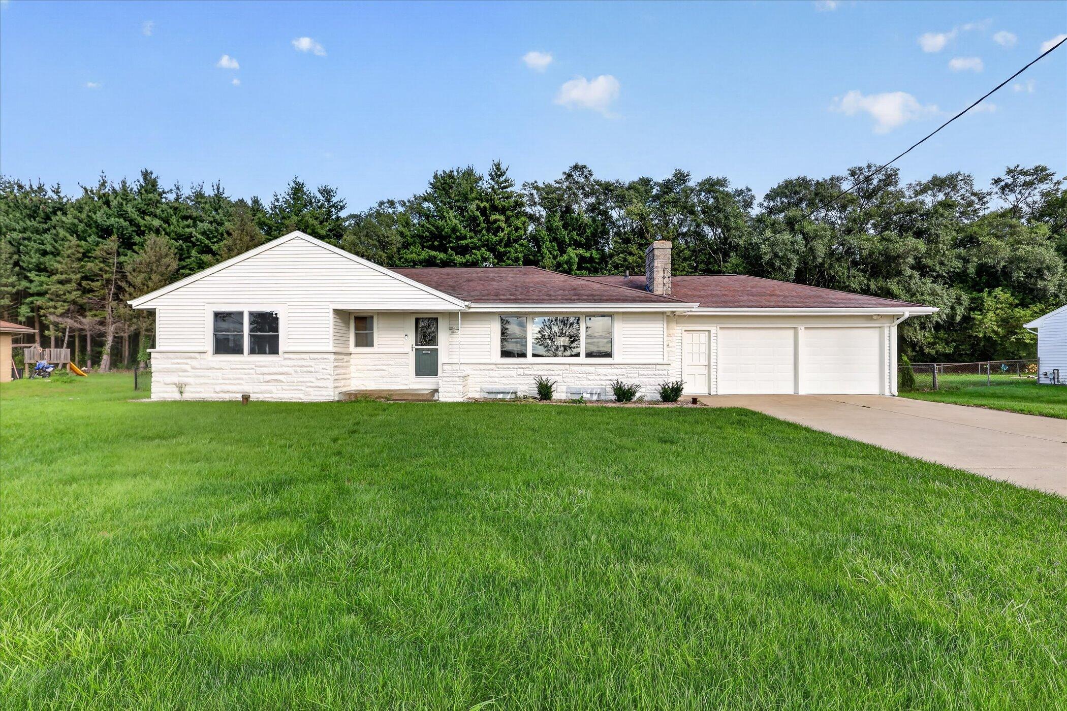 6896 N Riverview Drive Kalamazoo MI 49004
