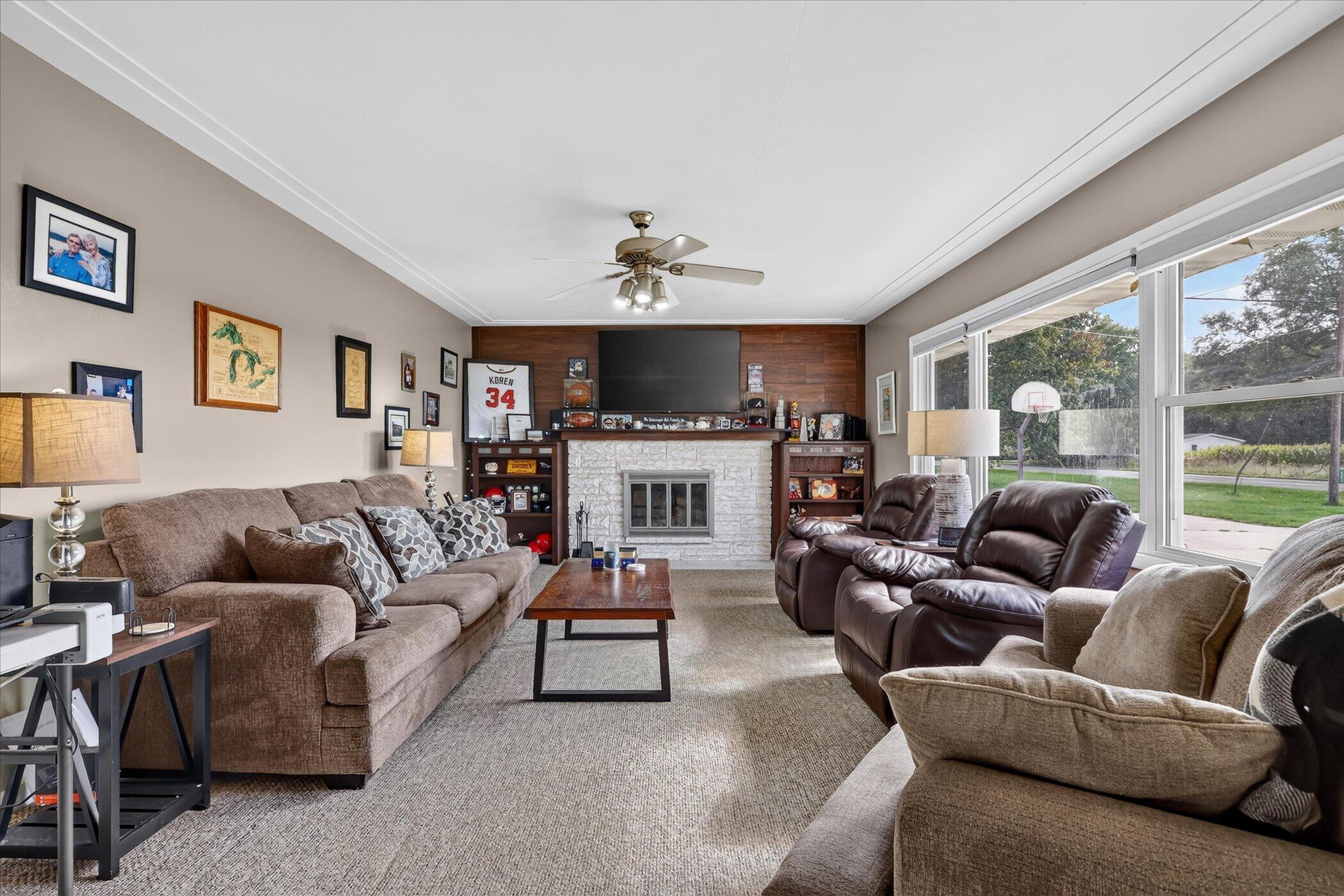 6896 N Riverview Drive Kalamazoo MI 49004
