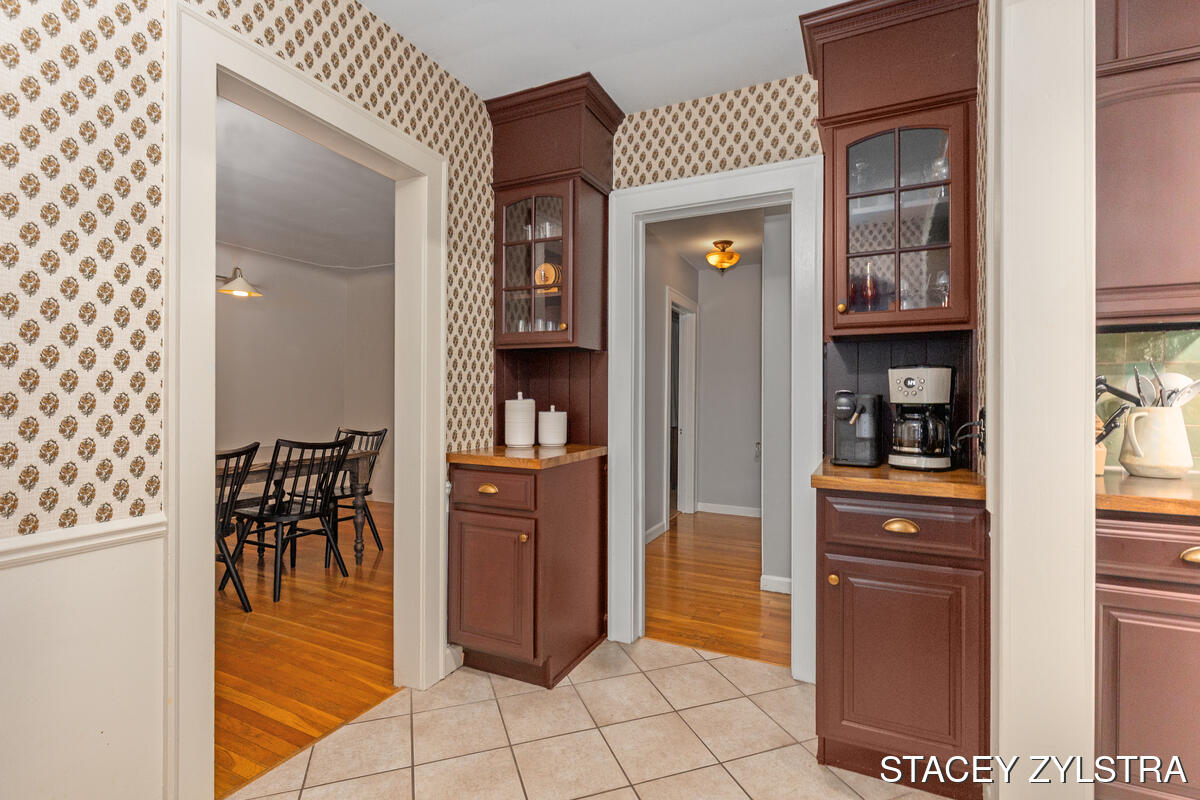 3331 Fulton Street E Grand Rapids MI 49546