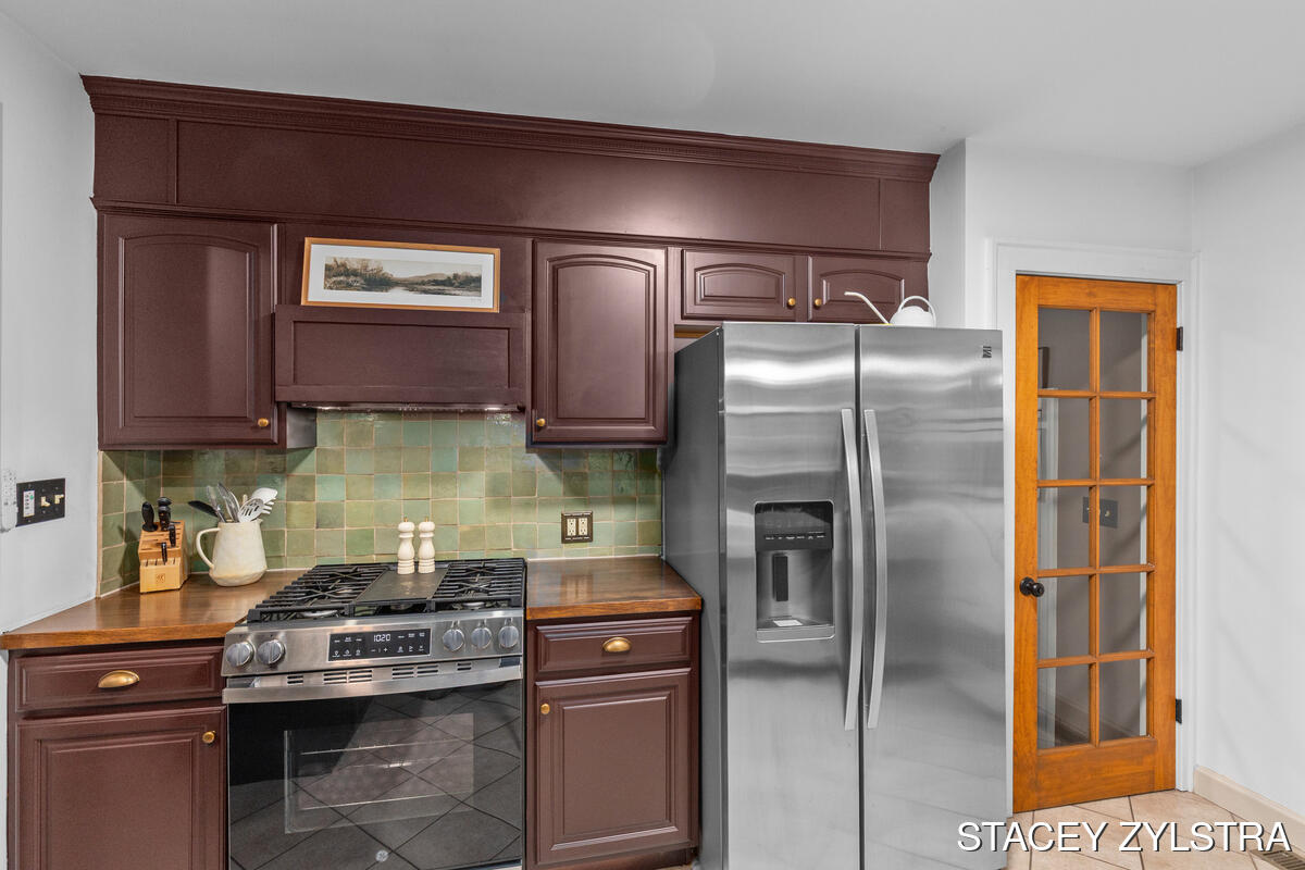 3331 Fulton Street E Grand Rapids MI 49546