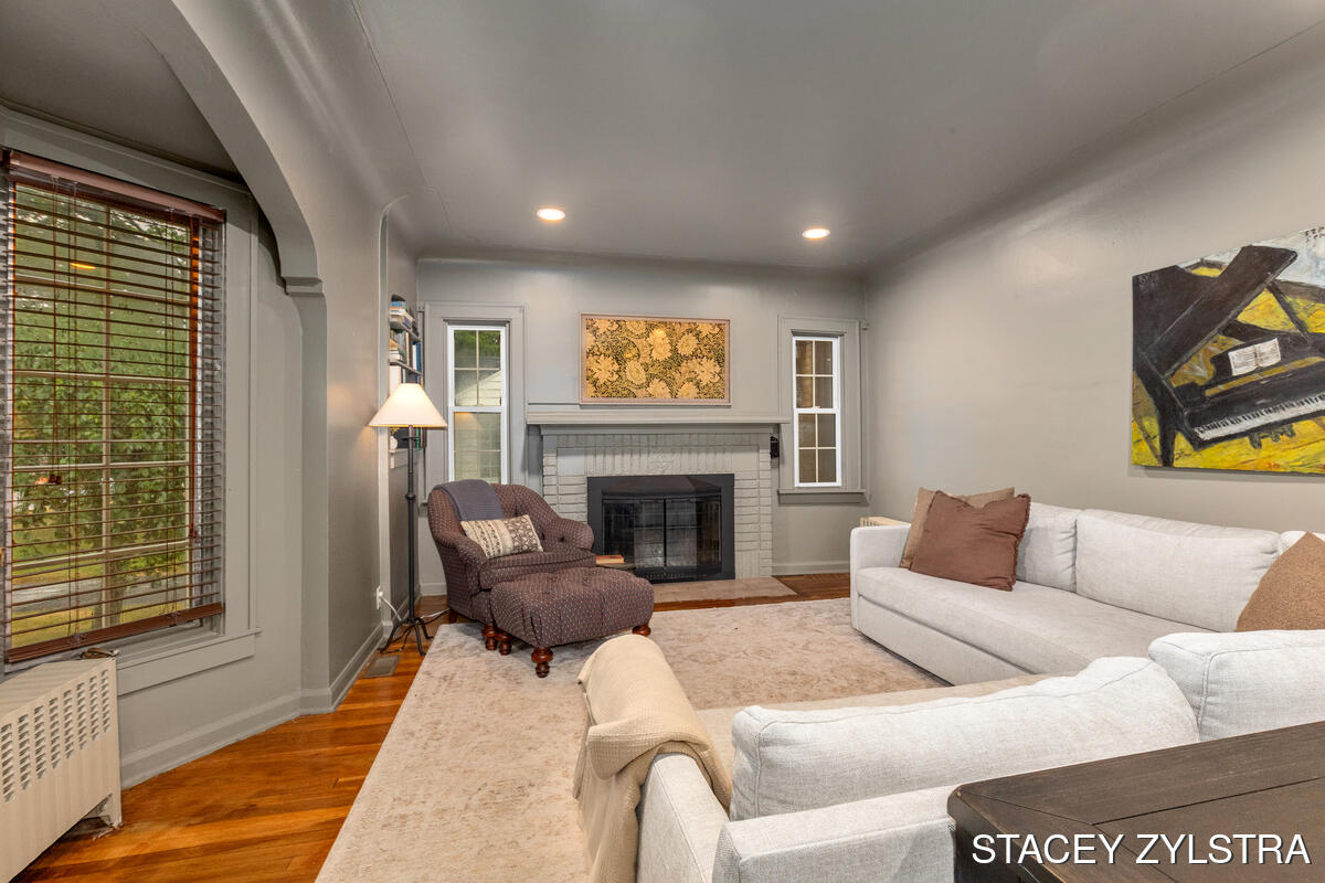 3331 Fulton Street E Grand Rapids MI 49546