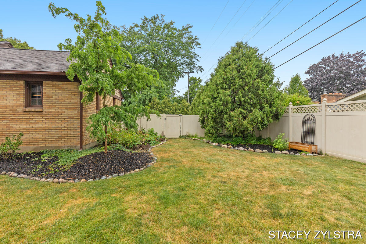 3331 Fulton Street E Grand Rapids MI 49546