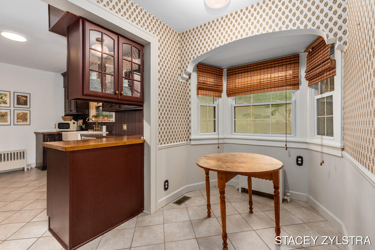 3331 Fulton Street E Grand Rapids MI 49546