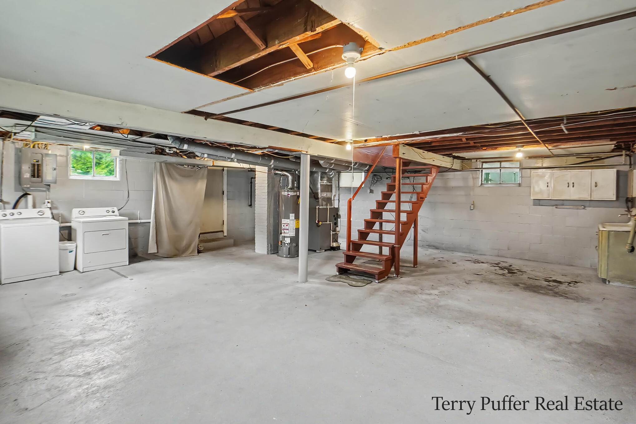 601 W 2nd Street Ludington MI 49431