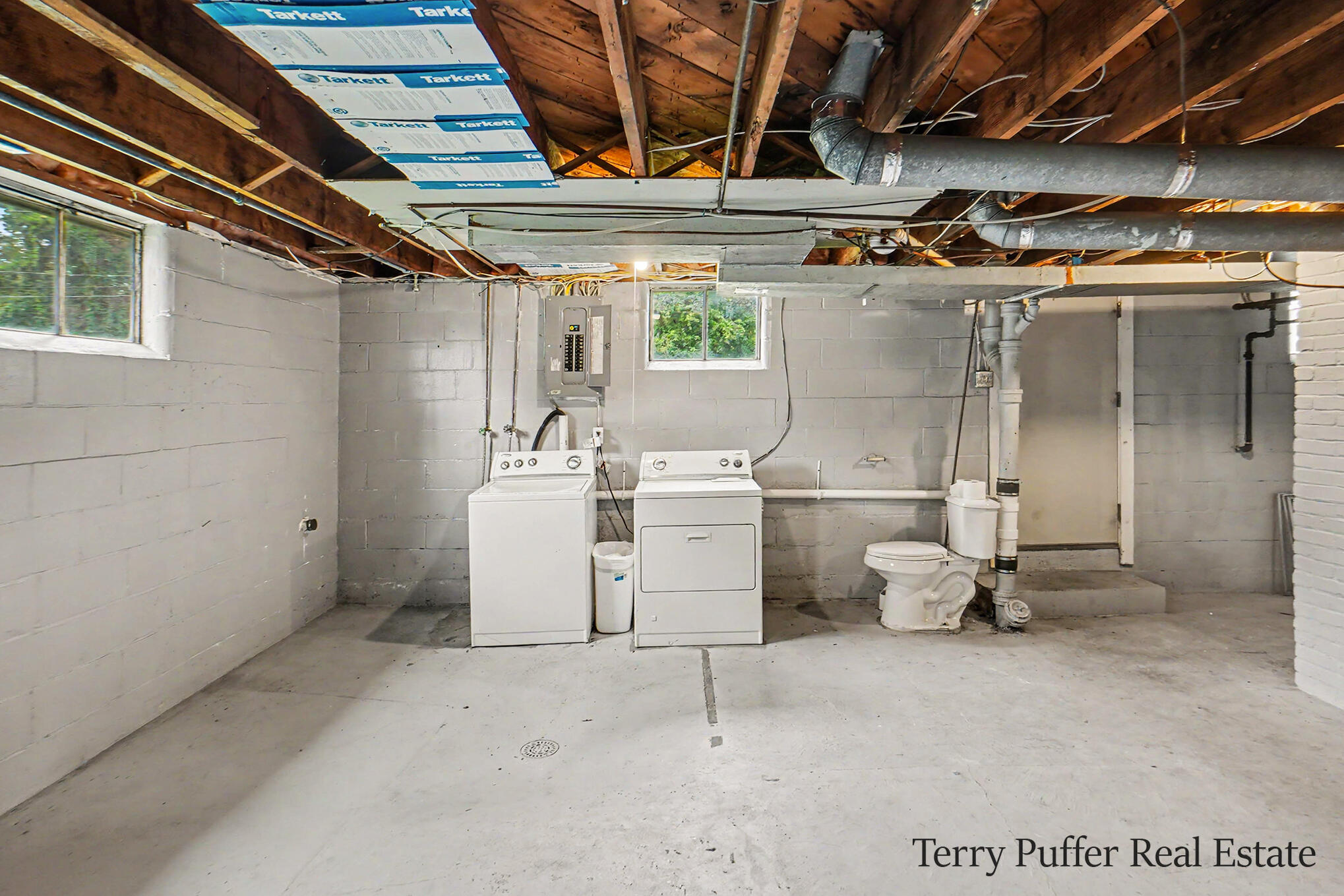 601 W 2nd Street Ludington MI 49431