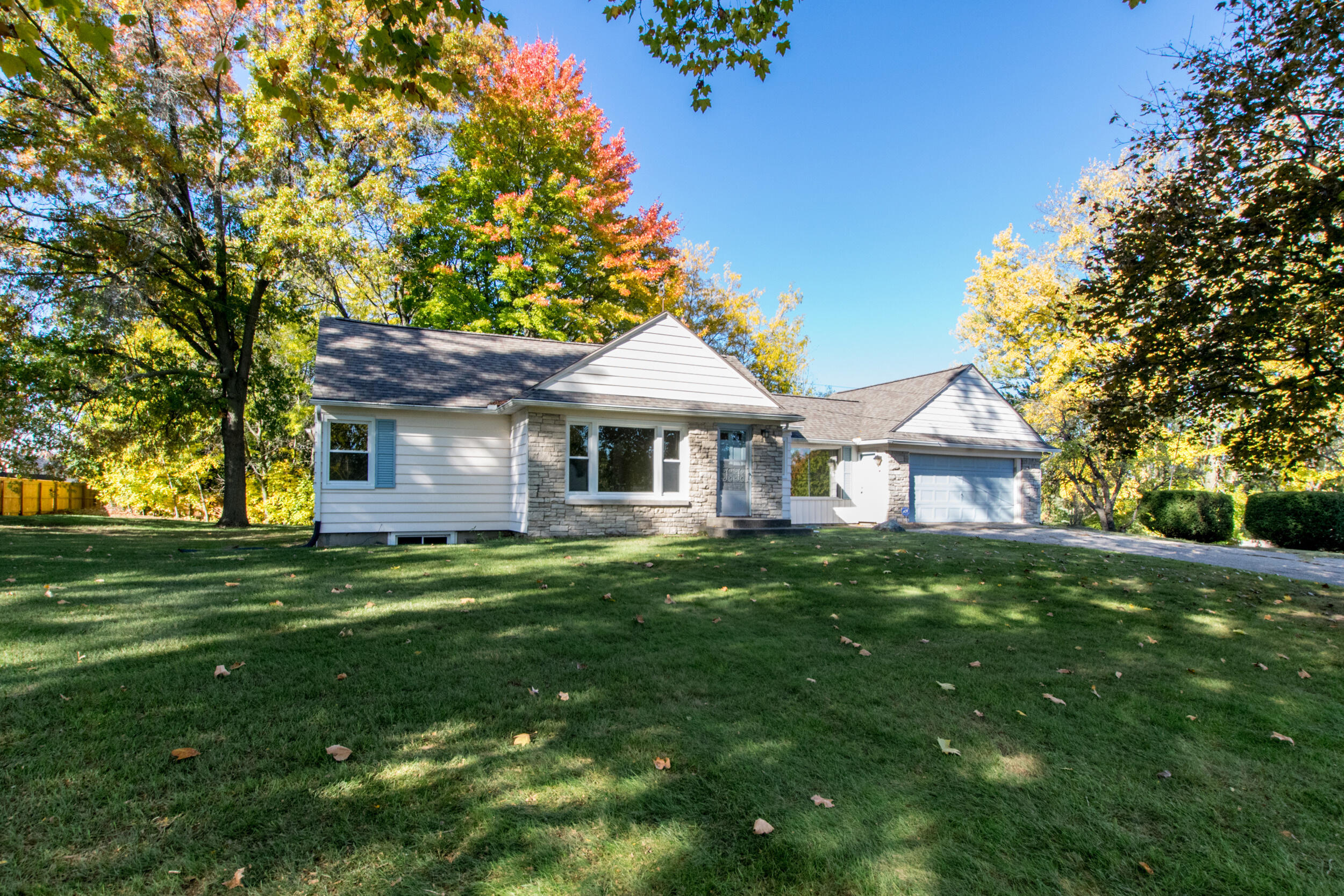 5715 Kalamazoo Avenue SE Grand Rapids MI 49508