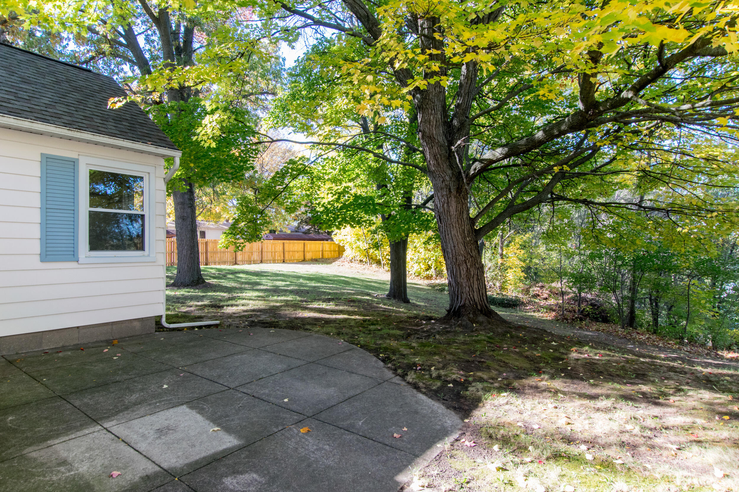 5715 Kalamazoo Avenue SE Grand Rapids MI 49508
