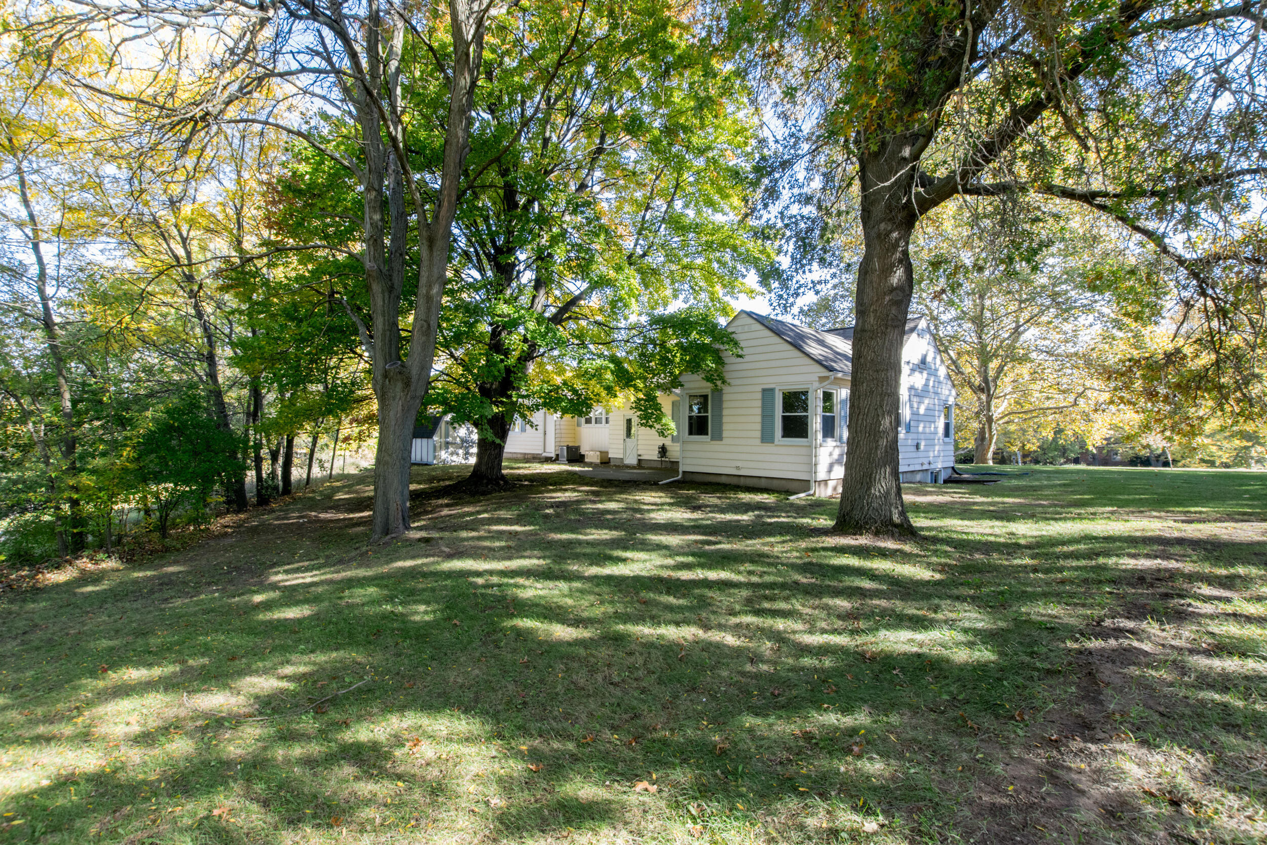 5715 Kalamazoo Avenue SE Grand Rapids MI 49508