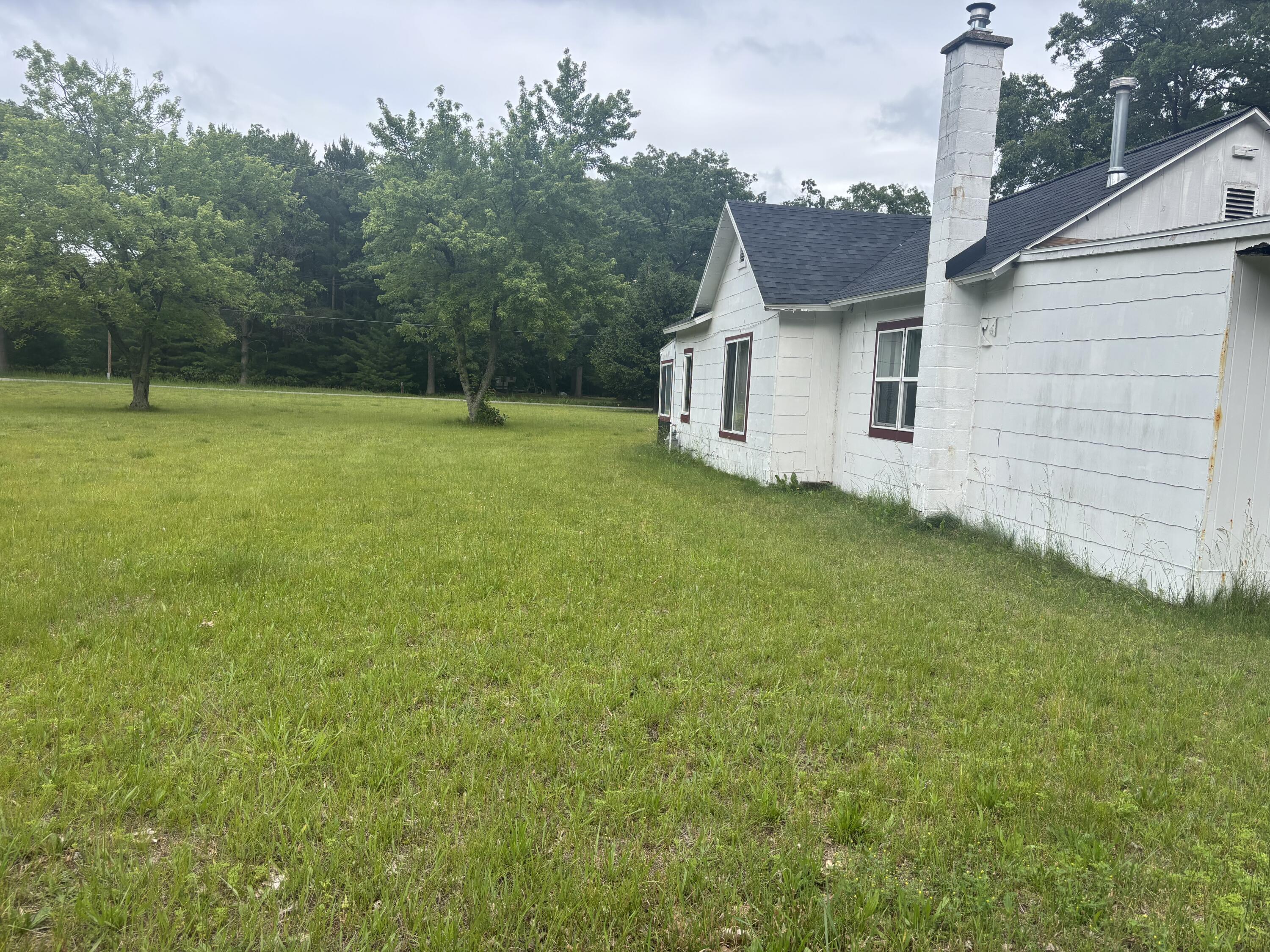 1473 Chatterson Road Muskegon MI 49442