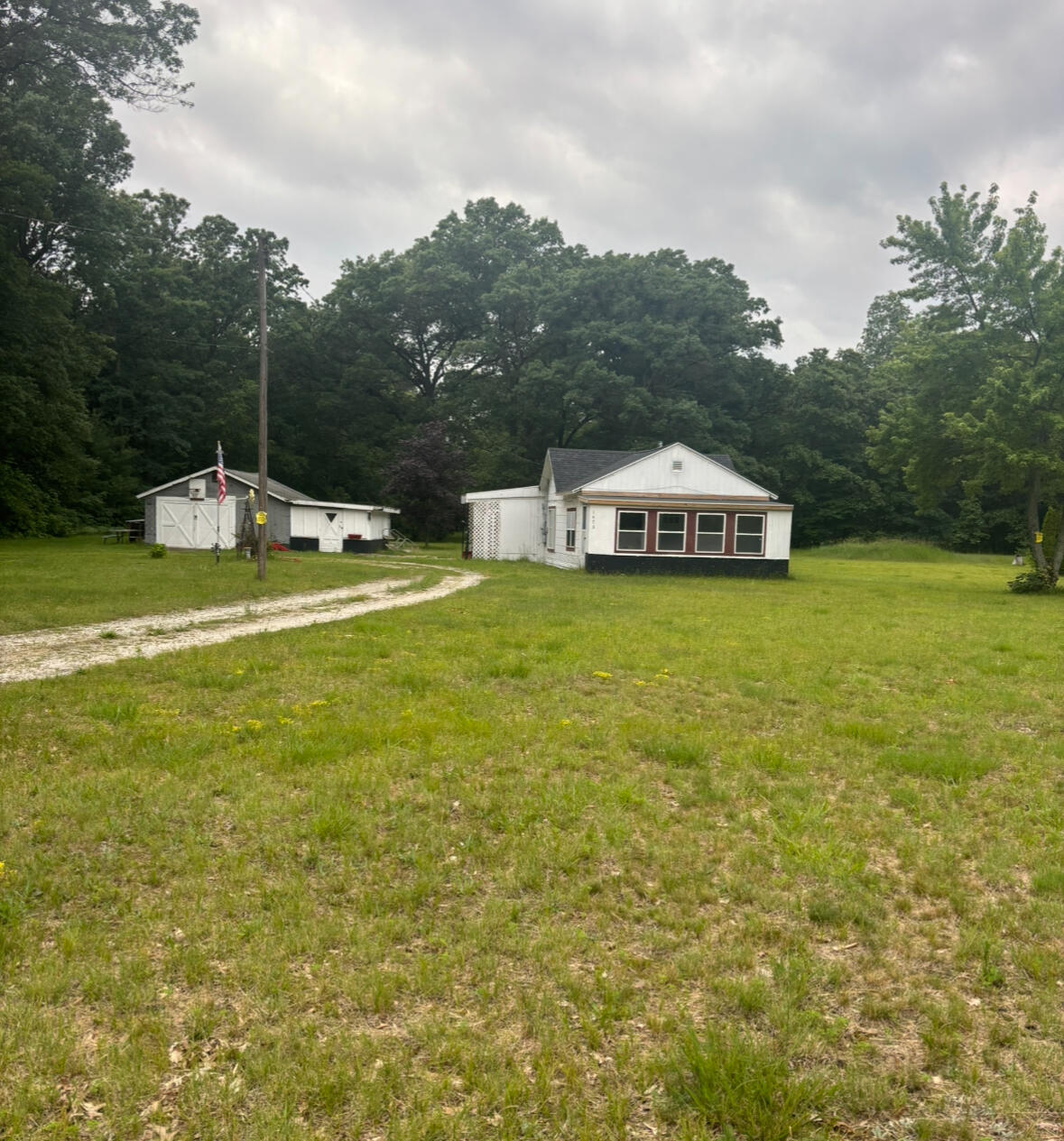 1473 Chatterson Road Muskegon MI 49442