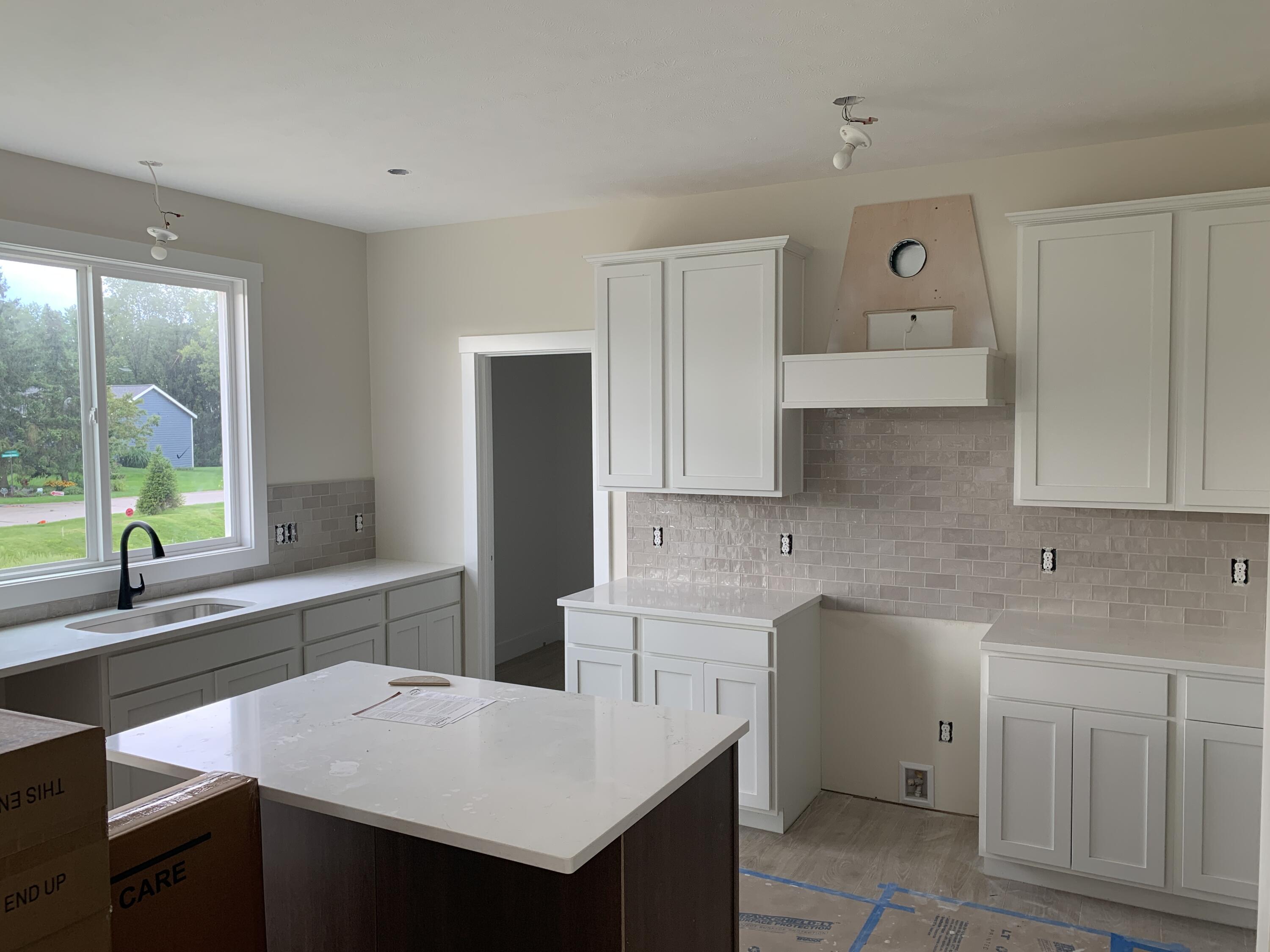 7882 Woodhurst Drive NE Rockford MI 49341