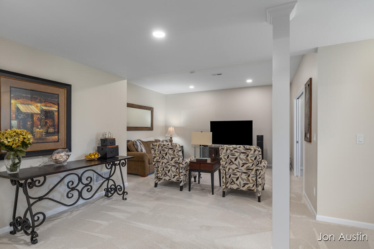 8637 Petoskey Street Kalamazoo MI 49009