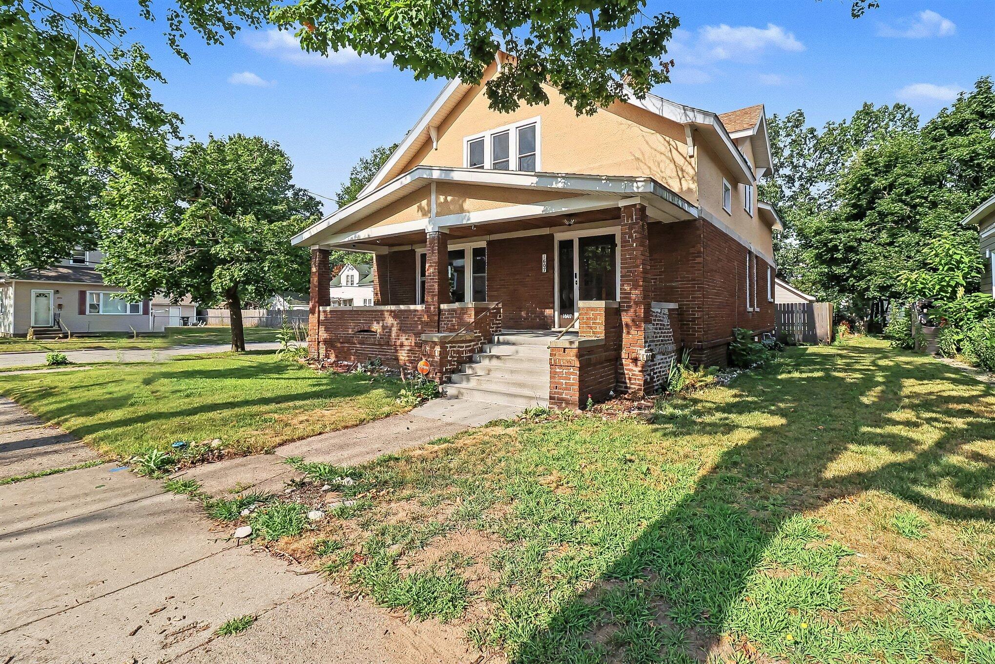 1607 6th Street Muskegon MI 49441