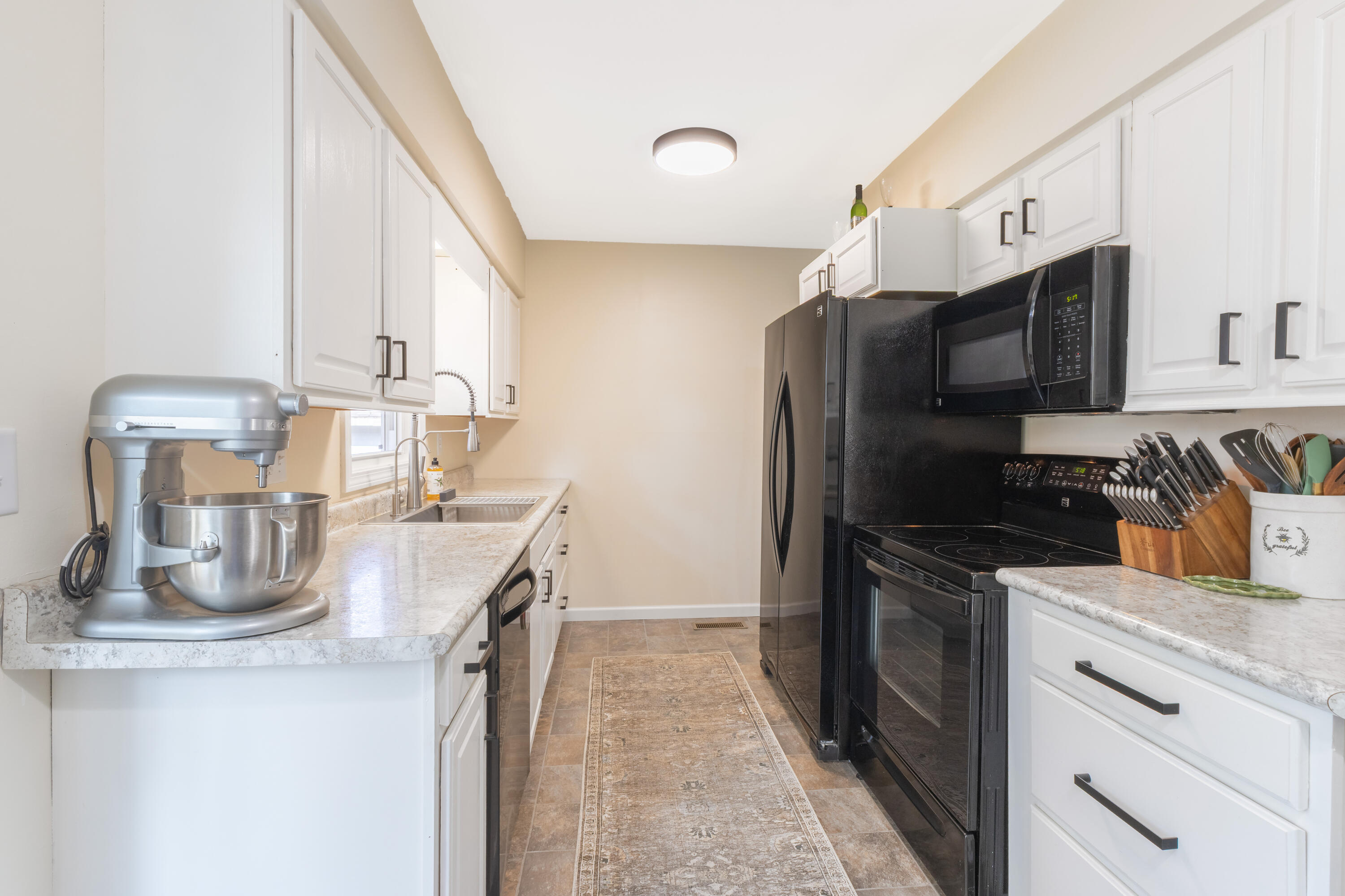 2831 Briarwood Drive Kalamazoo MI 49004
