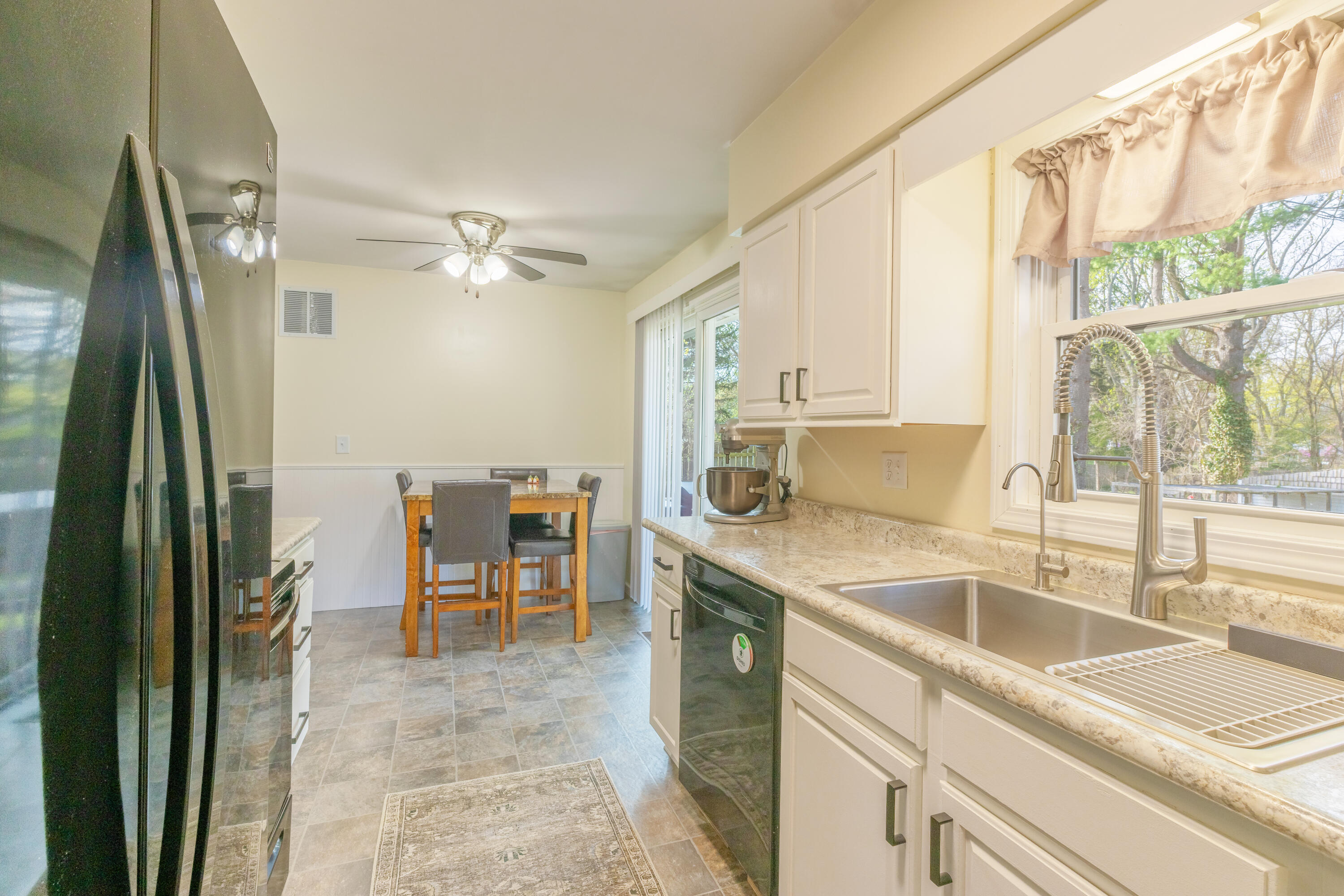 2831 Briarwood Drive Kalamazoo MI 49004