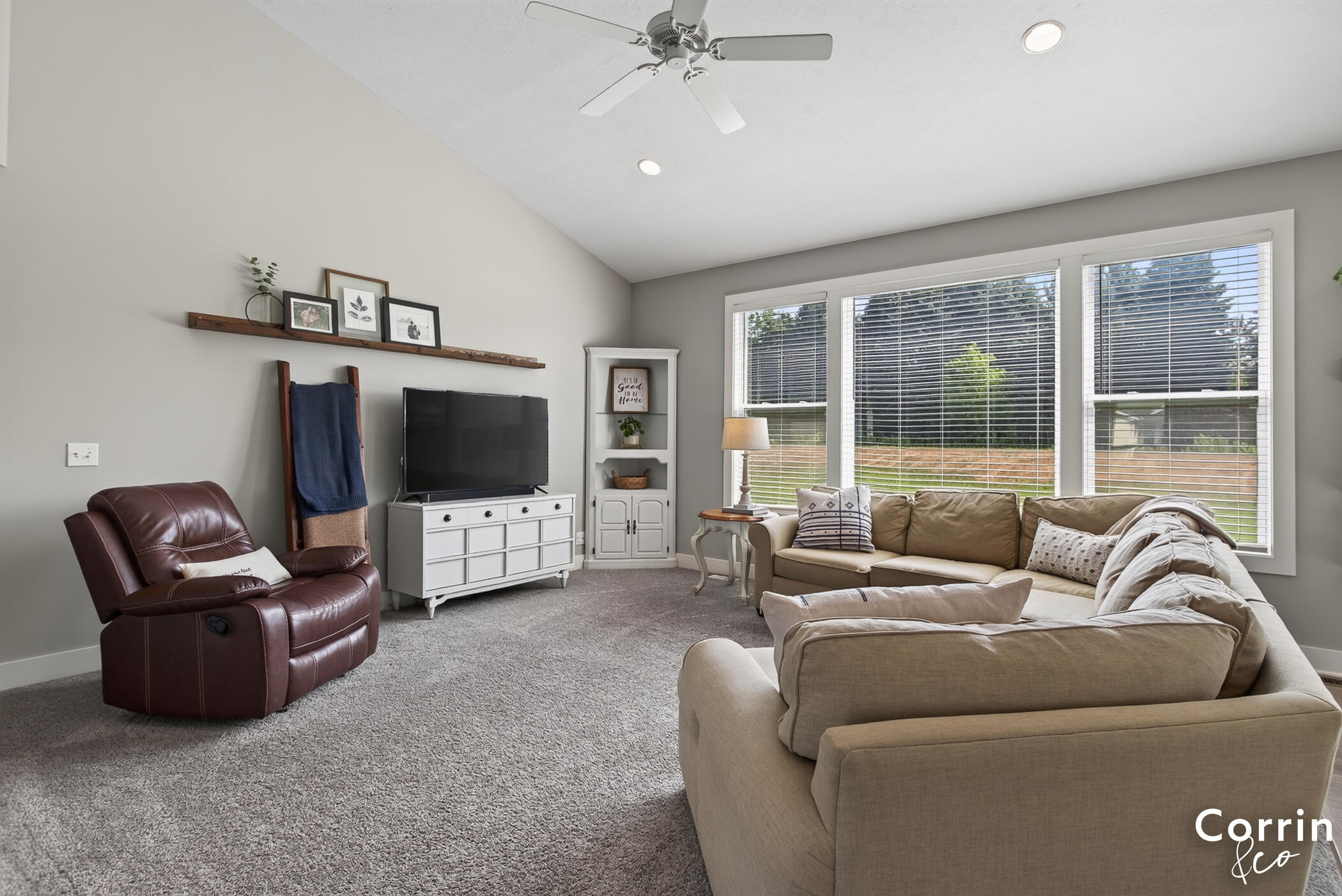 1520 Shenandoah Drive Zeeland MI 49464