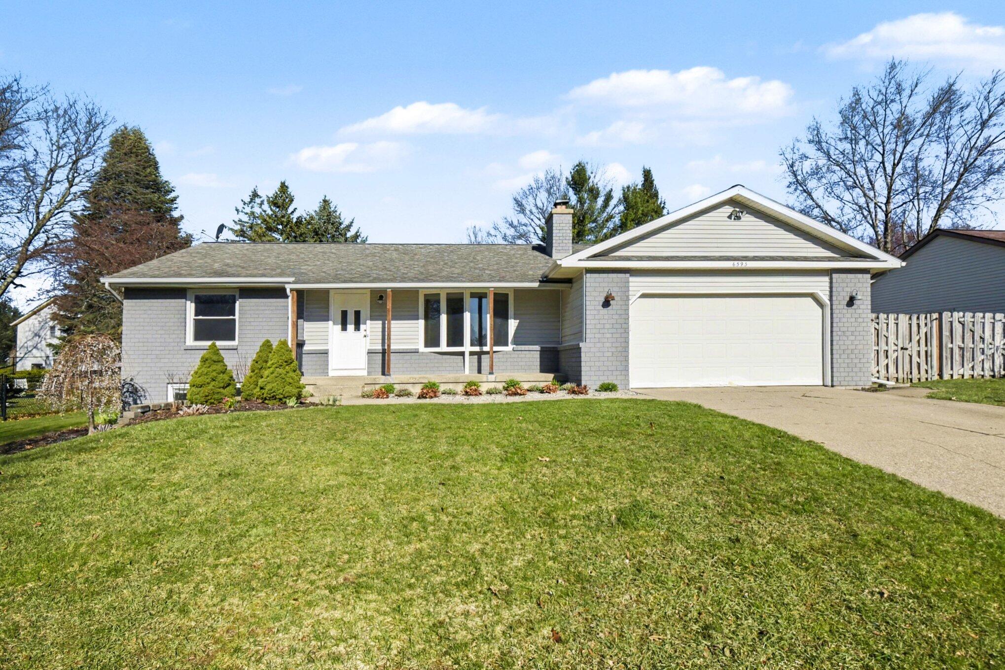 6593 Crownpointe Drive SW Byron Center MI 49315