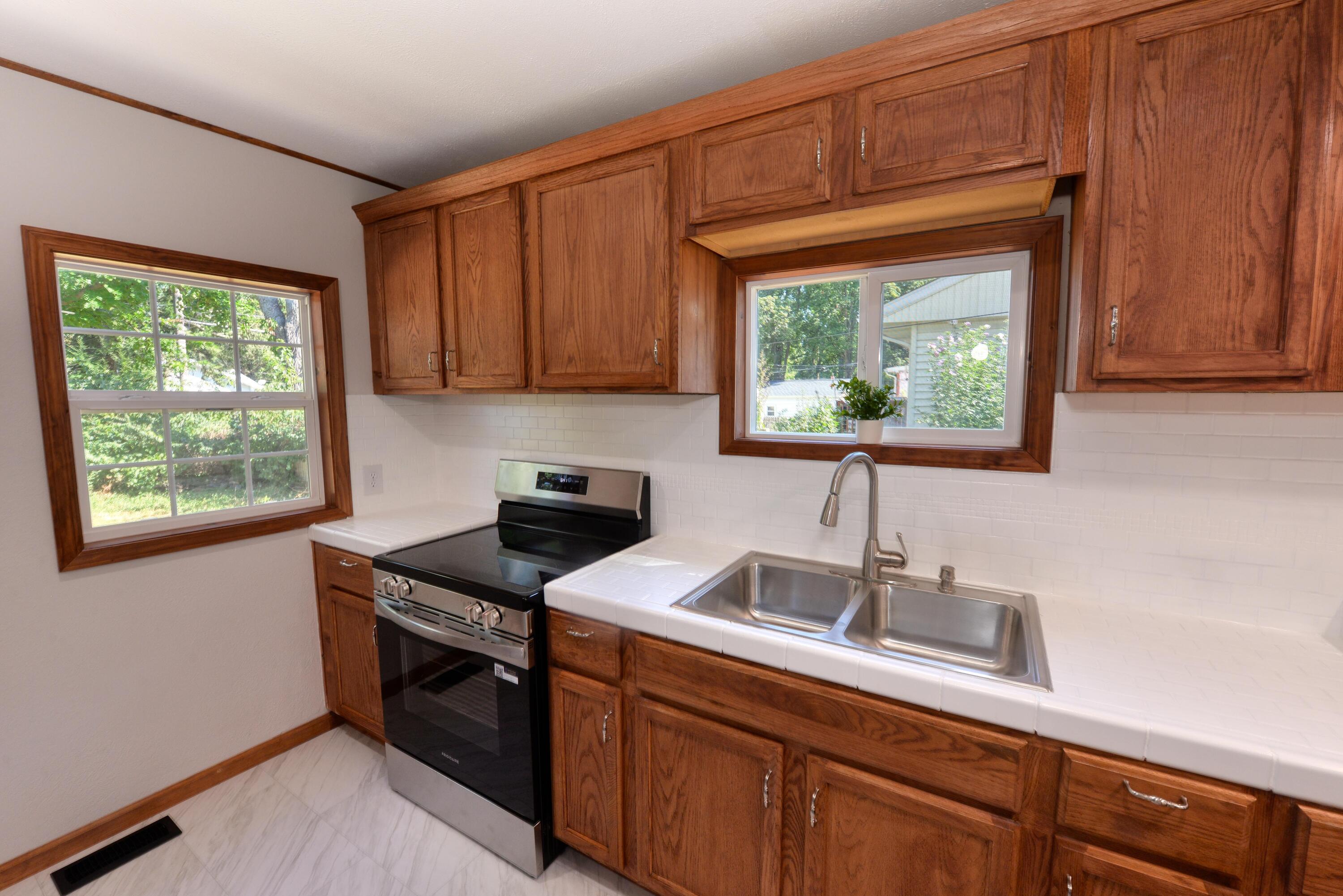 1621 Maple Street Niles MI 49120
