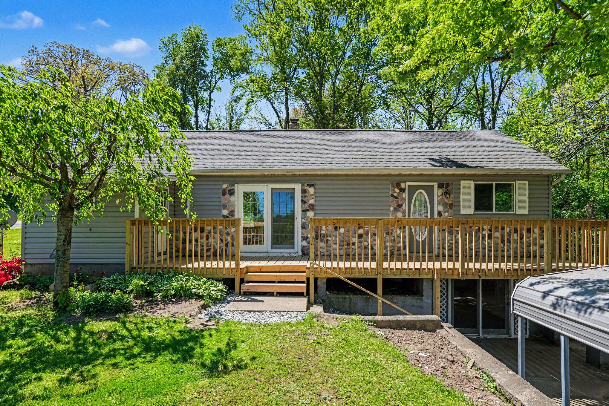 310 S Philip Road Niles MI 49120