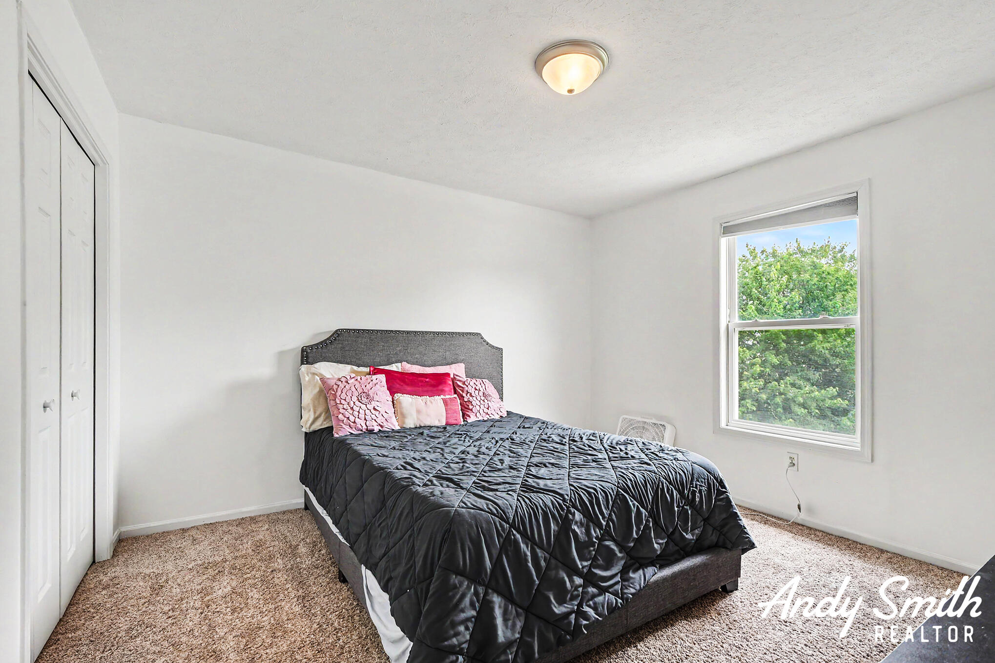 3642 S Falling Leaf Drive SE Grand Rapids MI 49512