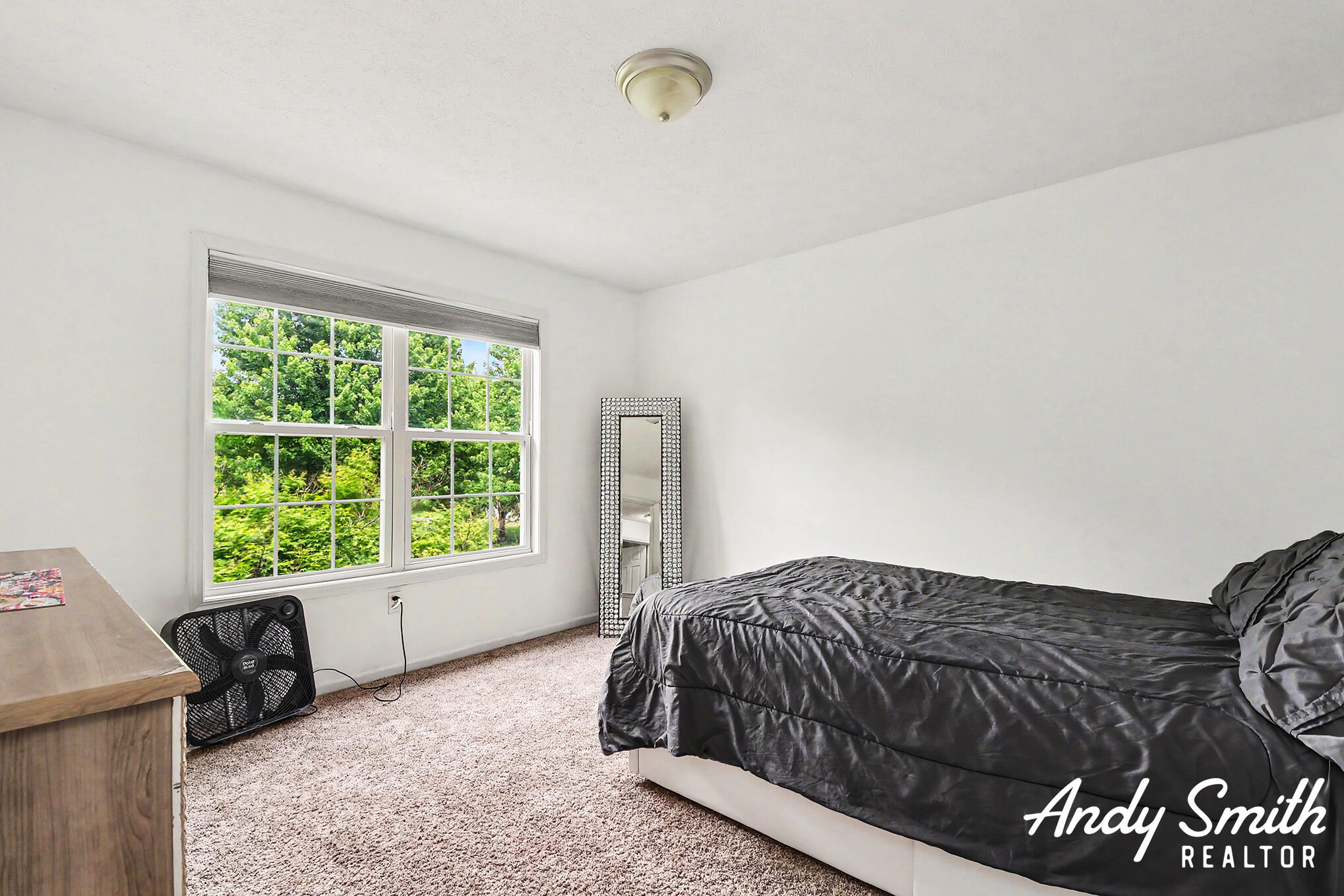 3642 S Falling Leaf Drive SE Grand Rapids MI 49512