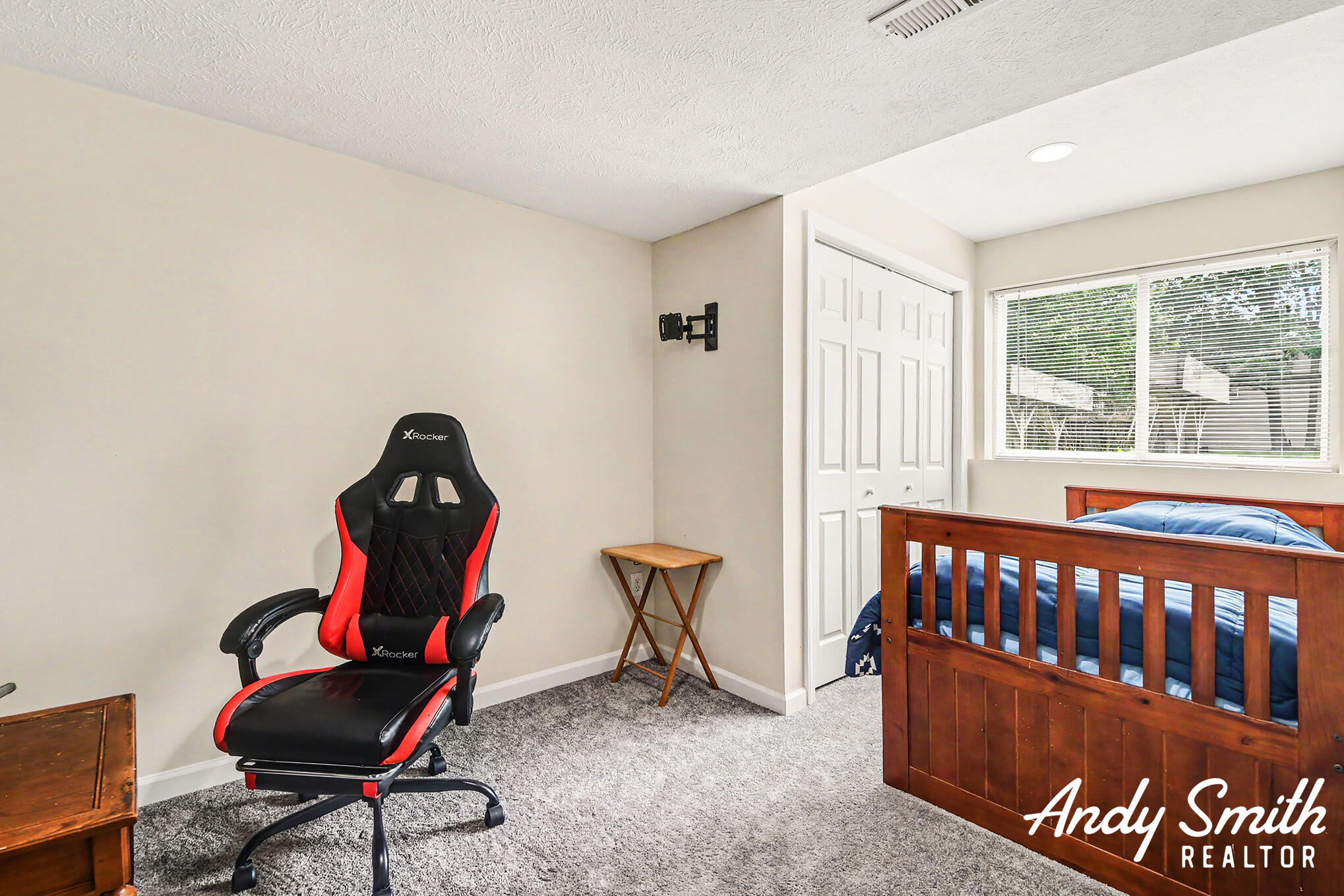 3642 S Falling Leaf Drive SE Grand Rapids MI 49512